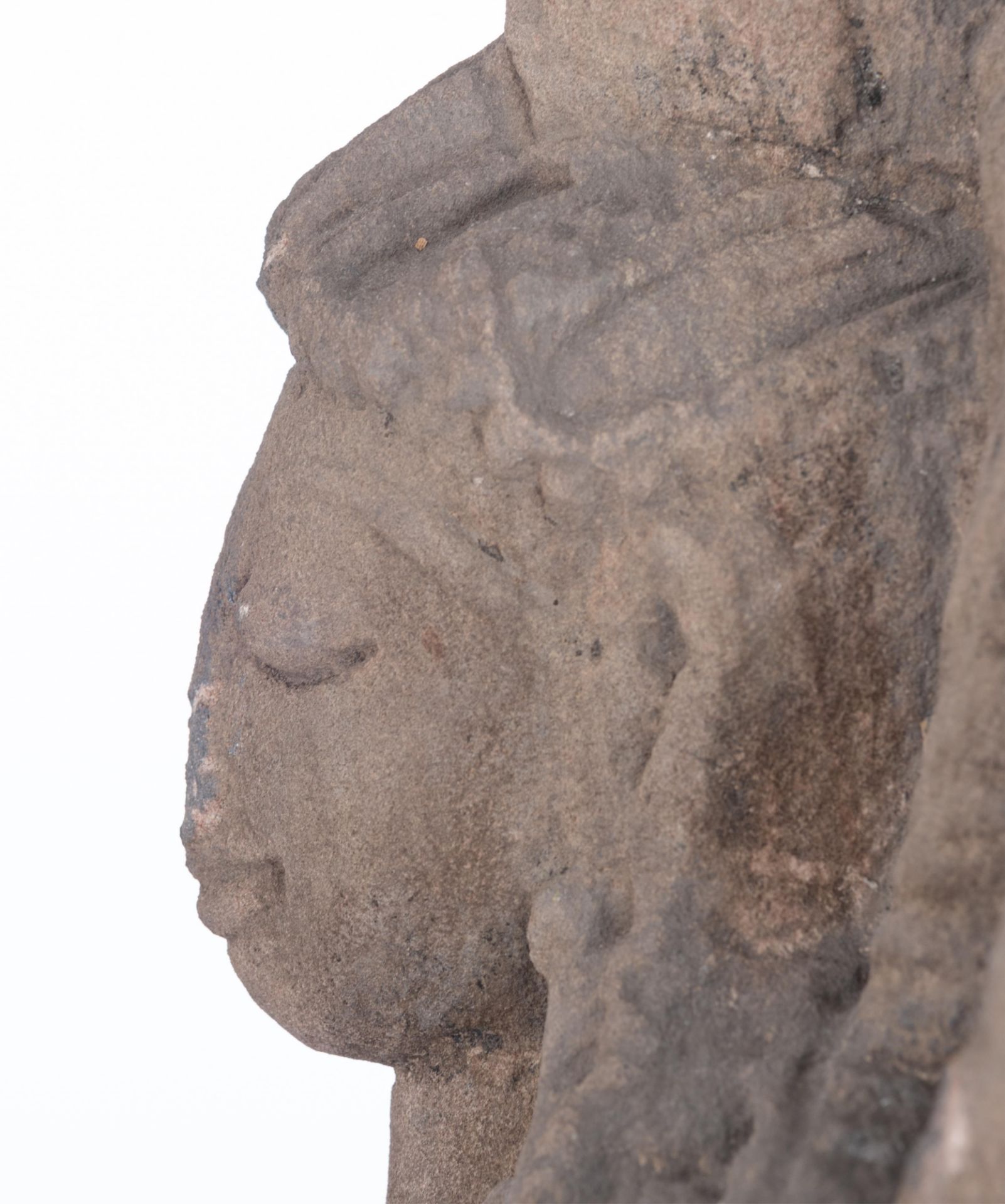 A sandstone architectural fragment of a Hindu god, India, H 58,5 - W 34 - D 19,5 cm - Bild 14 aus 14