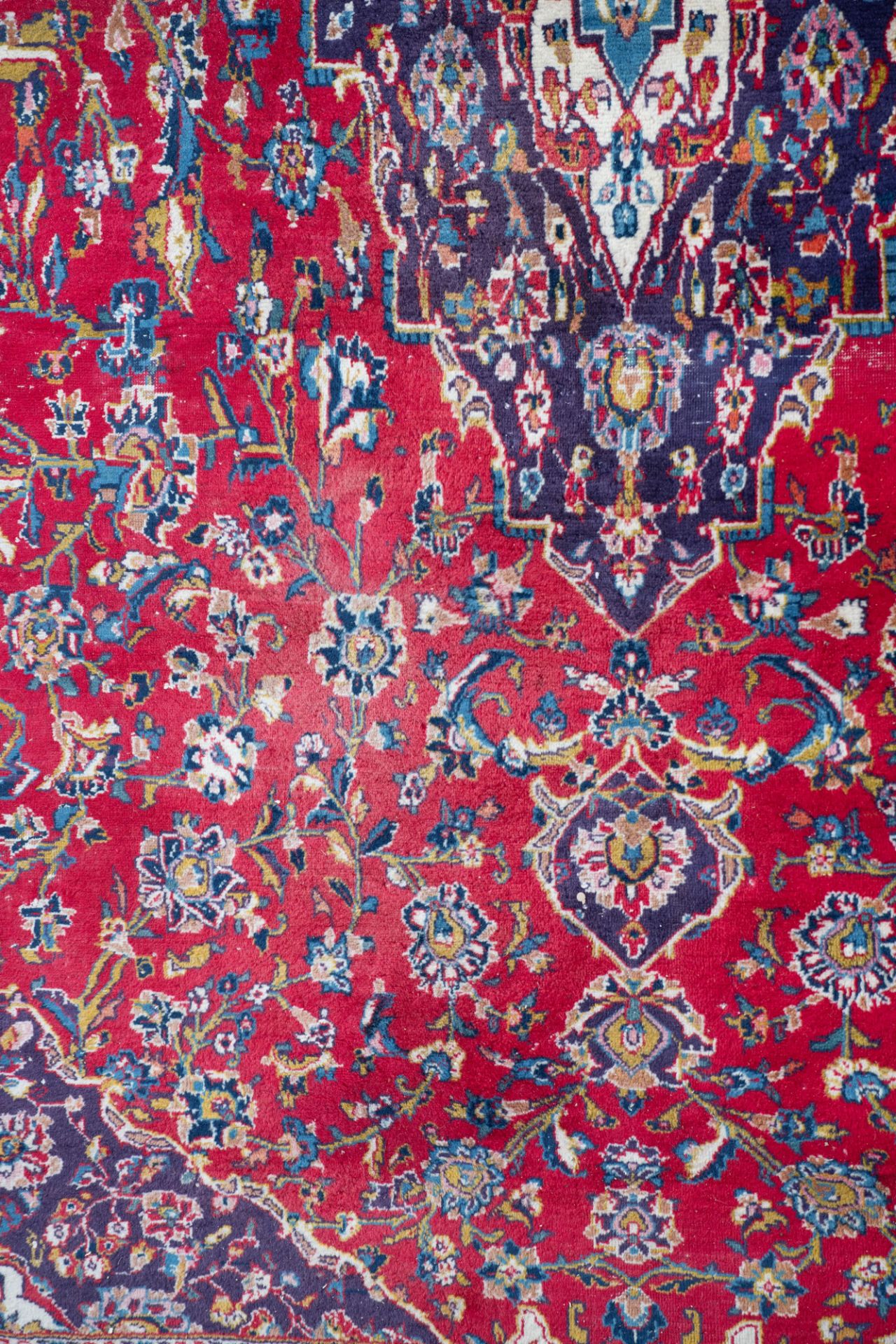 An Oriental rug, floral decorated, woollen, 295 x 380 cm - Bild 5 aus 9
