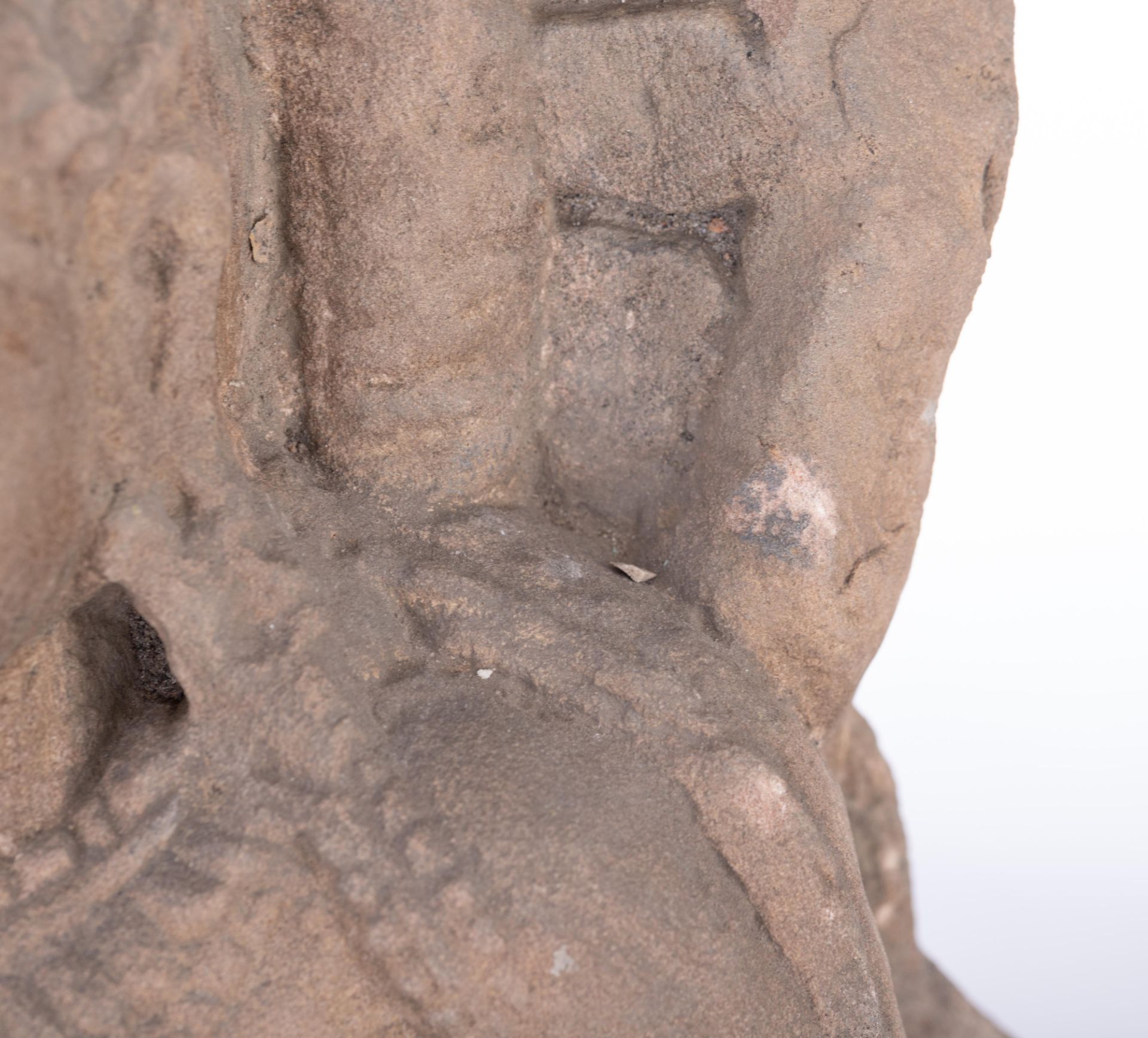 A sandstone architectural fragment of a Hindu god, India, H 58,5 - W 34 - D 19,5 cm - Bild 8 aus 14