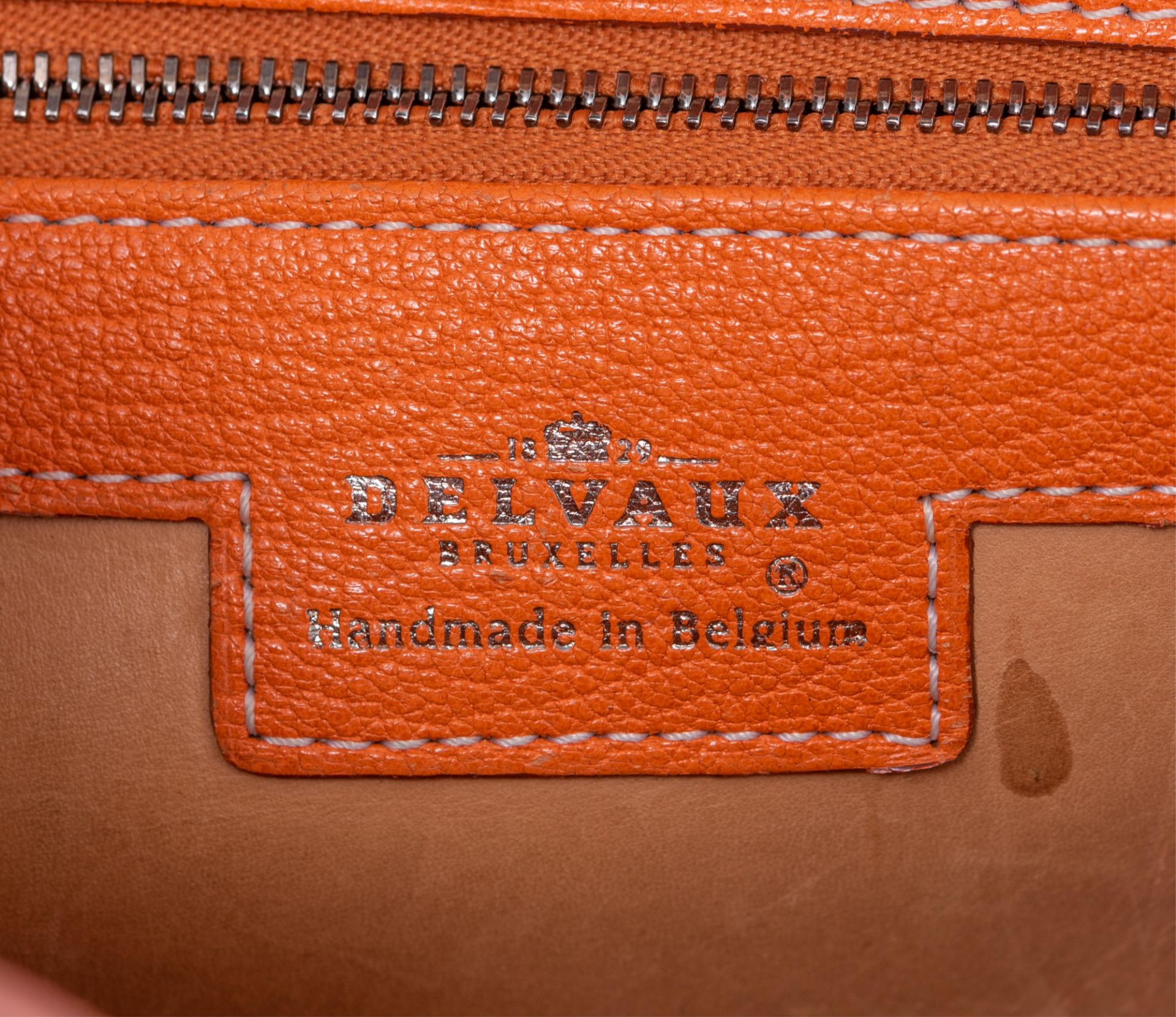 An orange leather Delvaux Brillant MM handbag, H 22 - W 29 cm - D 14,5 cm - Bild 12 aus 17