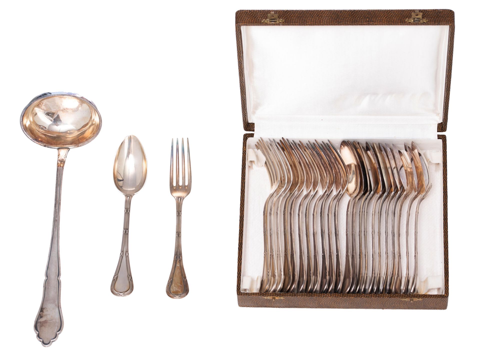 A silver cutlery set, containing twelve forks and twelve soup spoons, in a matching box, marked Delh - Image 2 of 13