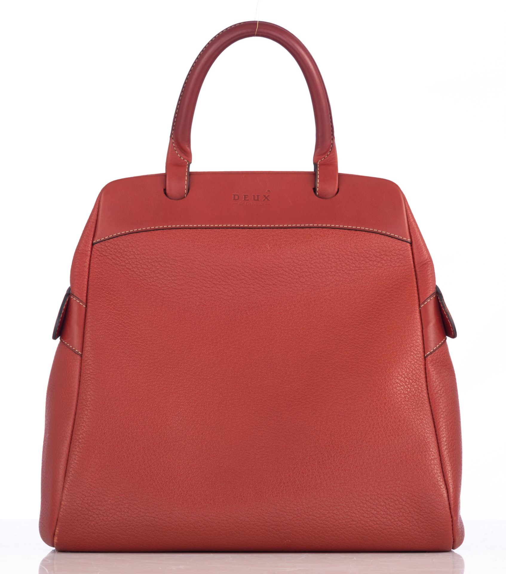 A red leather Deux de Delvaux handbag, H 29 - W 32 - D 15 cm - Bild 3 aus 12