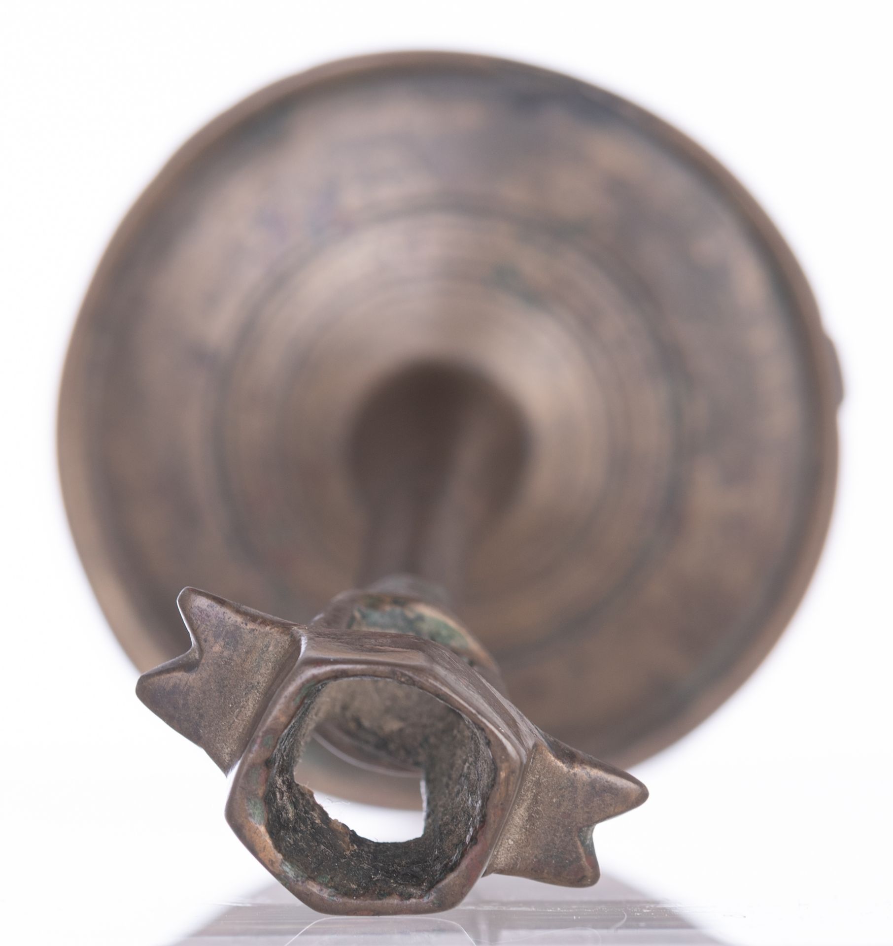 A 14thC bronze socket candlestick, Northern European, H 13 cm - Image 3 of 12