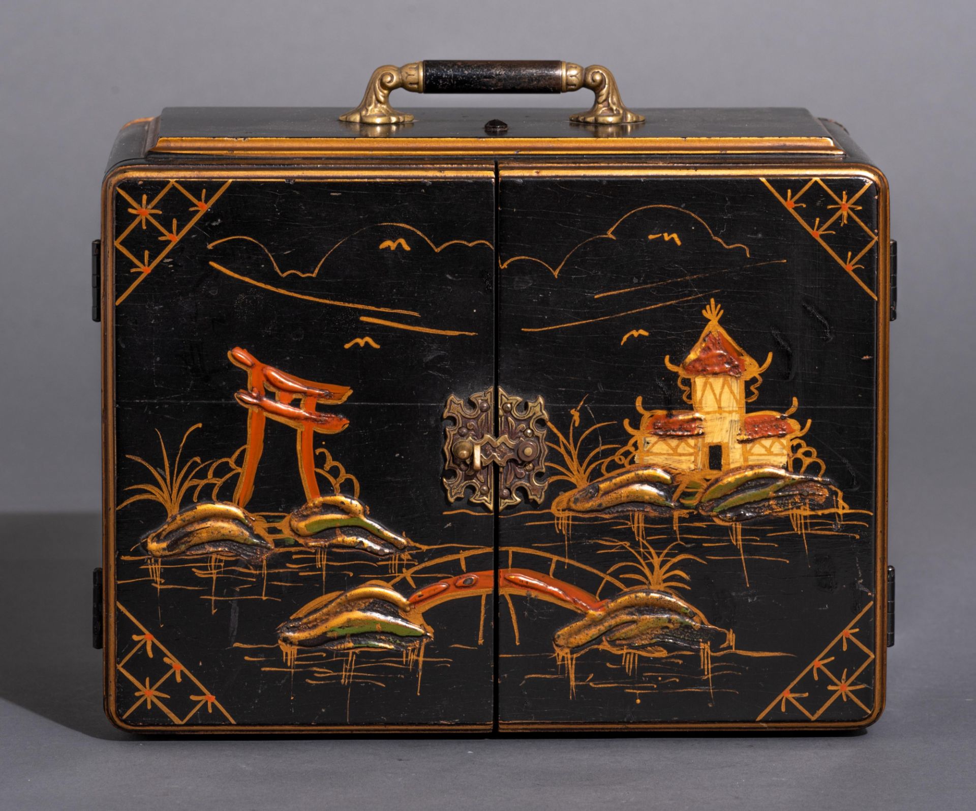 A rare 321AW Chinese chest 'Oriental Garden' Emerson Radio & Phonograph Cø - New York - N.Y. - USA r - Image 2 of 11