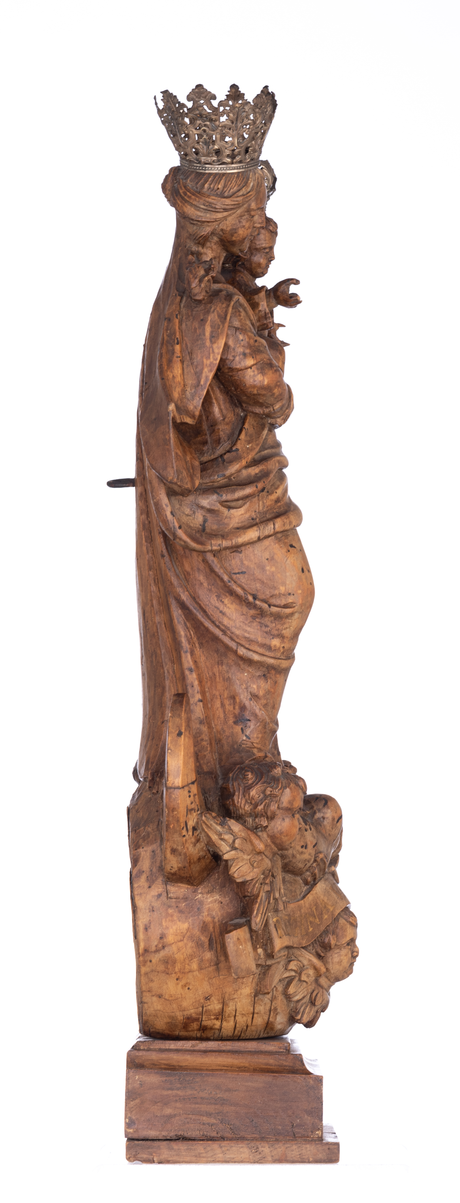 A walnut sculpture of the Madonna holding the Holy Child and standing on the crescent moon destroyin - Image 4 of 19