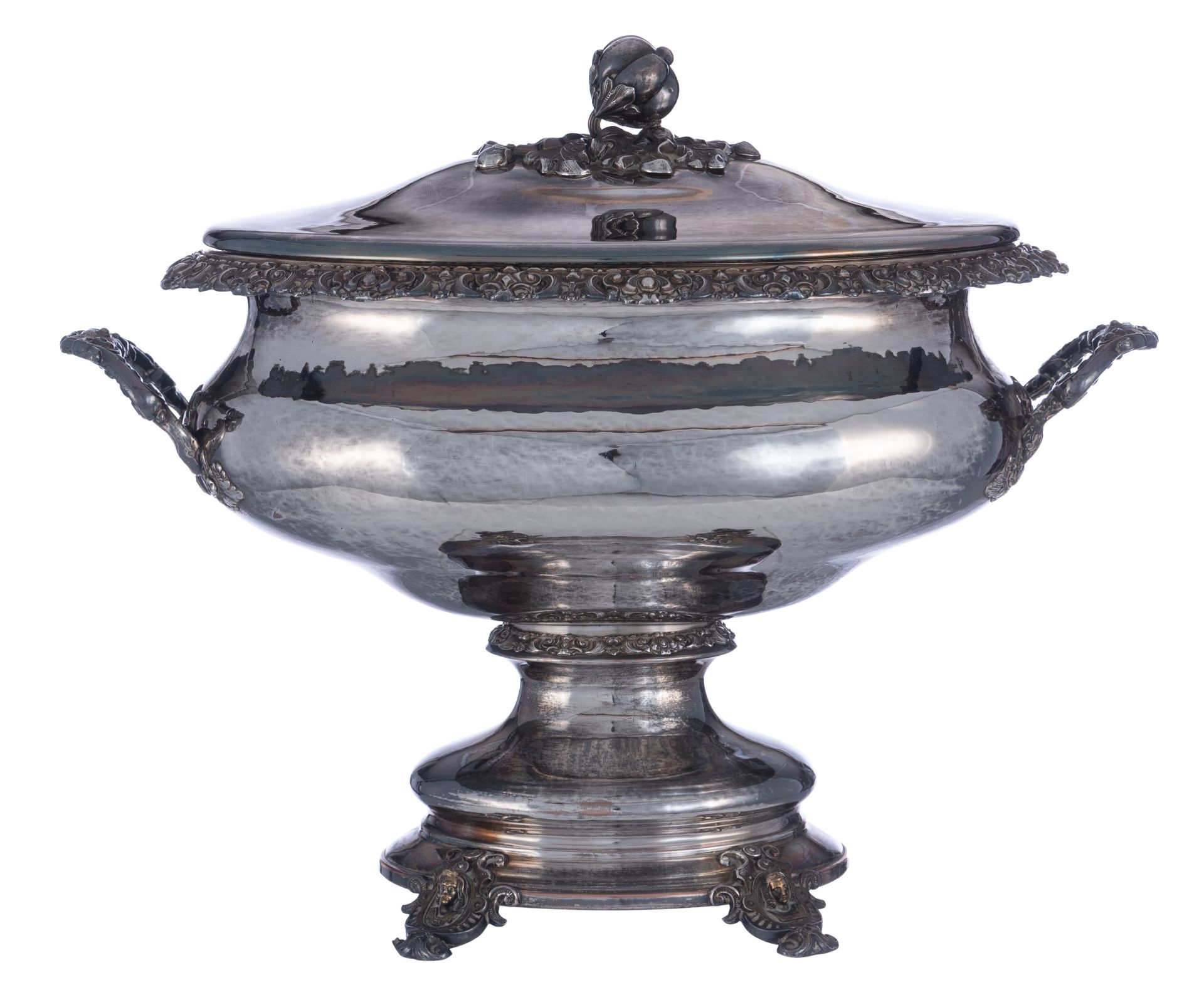 An imposing French early 20thC Rococo Revival silver-plated tureen and cover, with removable inner t