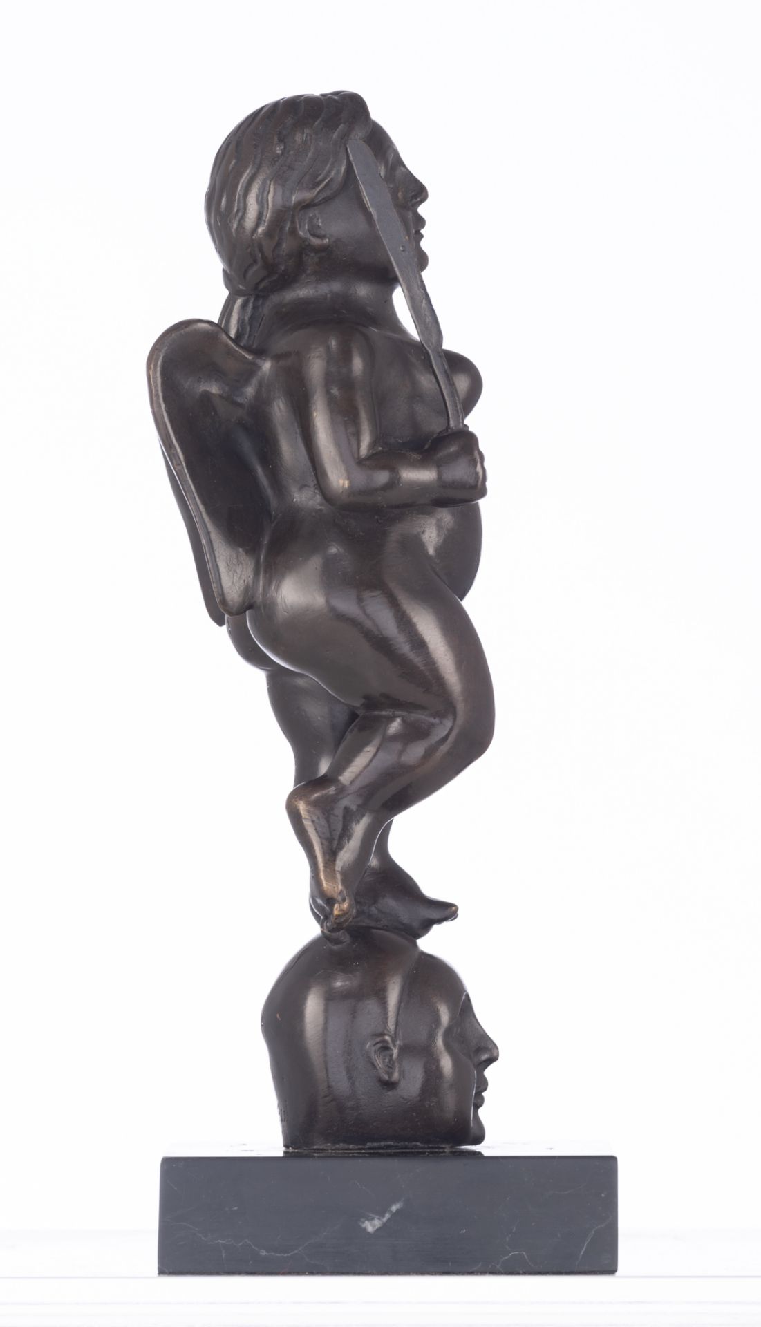 Rubin, ' El Pensamiento' bronze sculpture made as a homage to Fernando Botero, on a black marble bas - Image 5 of 12