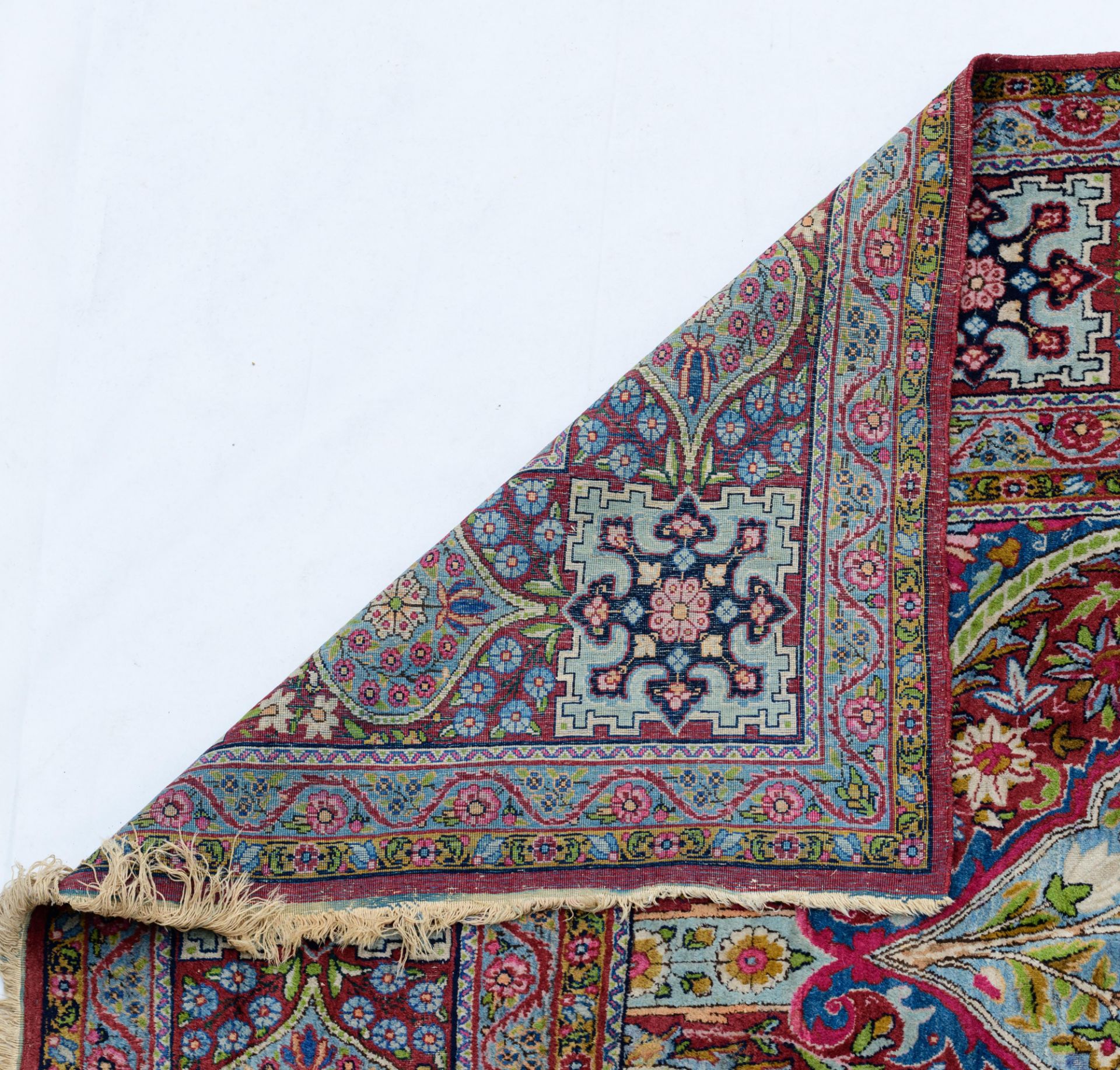 A woollen Herati rug, decorated with geometrical motifs, 271 x 380 cm - Bild 3 aus 8