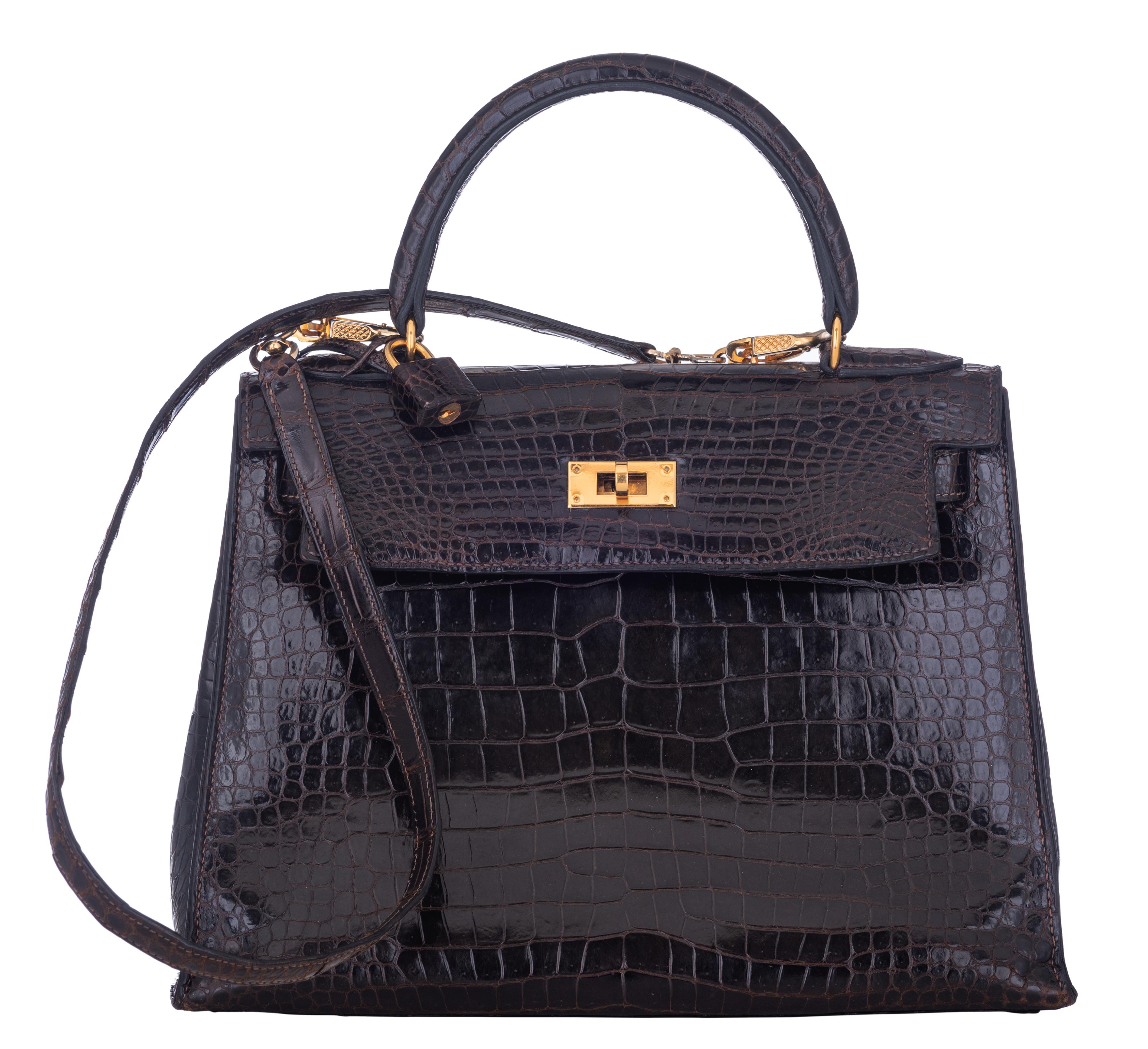 HERMÈS, Kelly Sellier 29 bag, Brown crocodile leather, with gilt metal hardware, Vintage about 1975 - Image 2 of 15