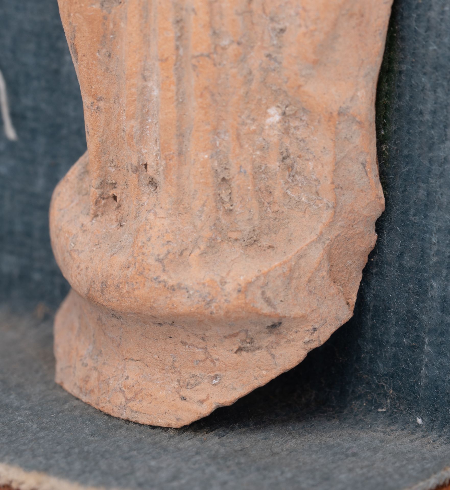 A collection of ancient sculpture fragments, stone and terracotta, 3rdC BC - 3rdC AD, 6,5 - 21,5 cm - Image 22 of 46