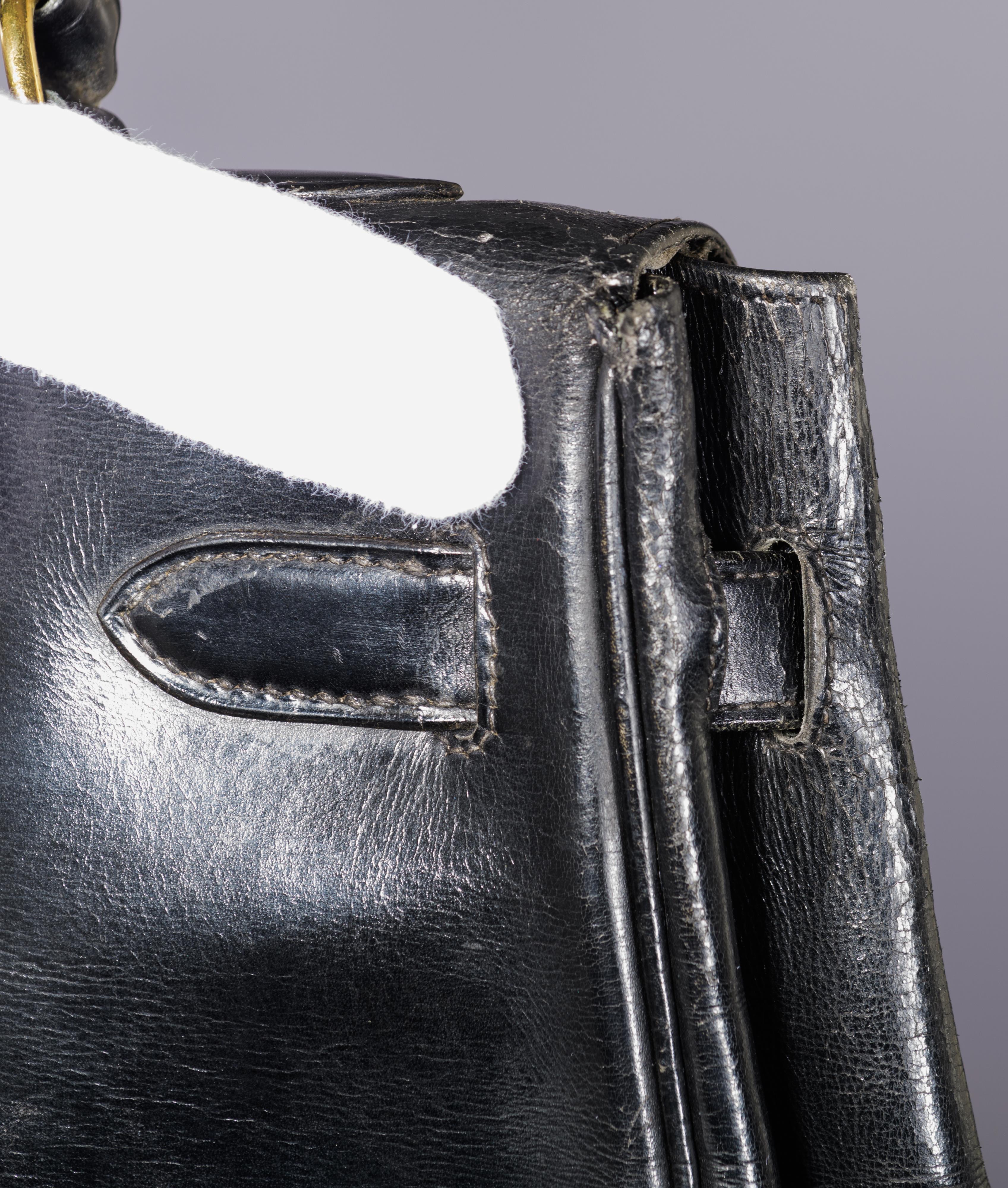 HERMÈS, Kelly Sellier 32 bag, Black box calf leather, with gilt metal hardware - Image 14 of 19