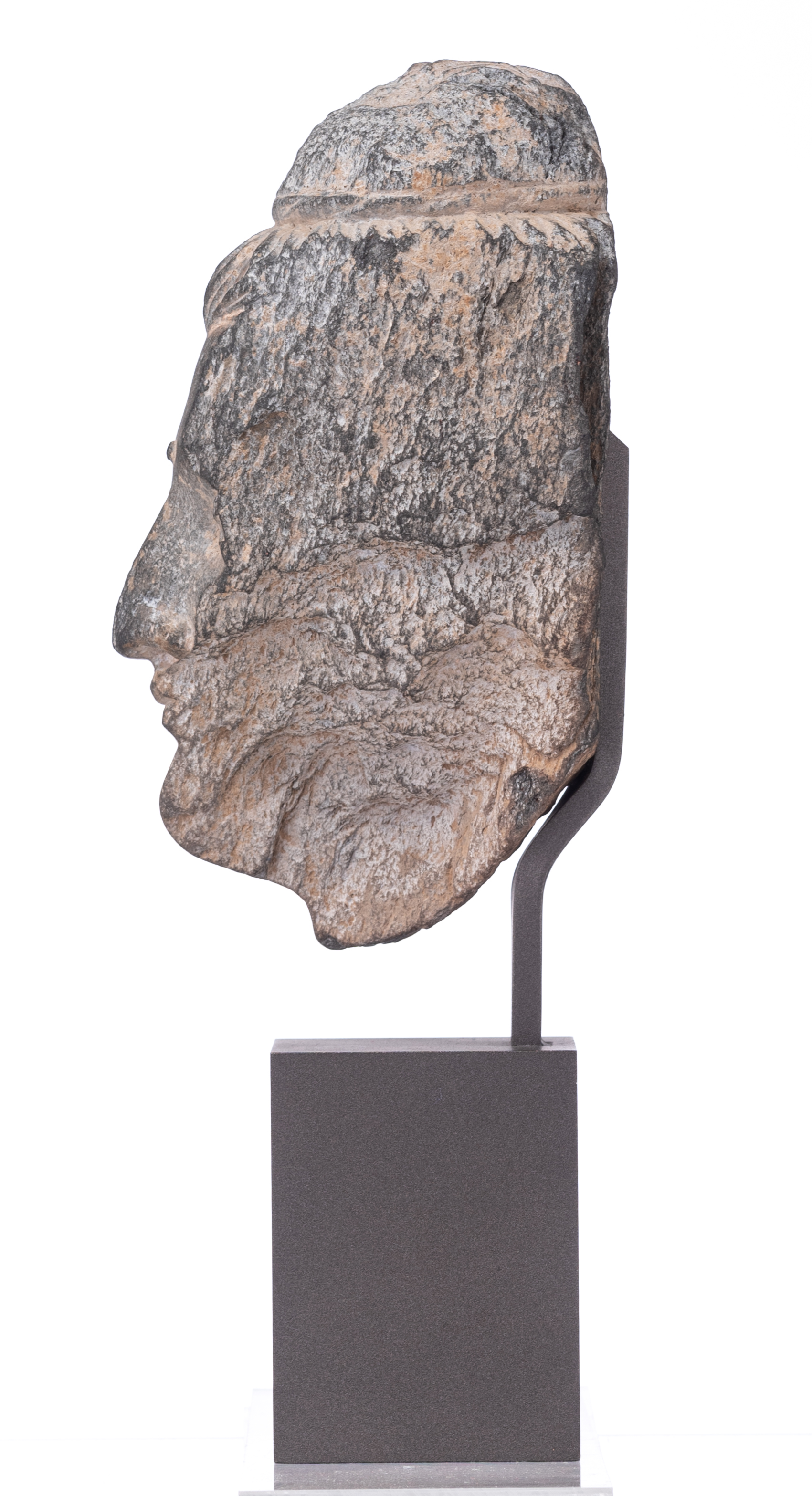 A Gandhara grey schist fragment of the head of Bodhisattva, H 27,5 cm - Image 3 of 7