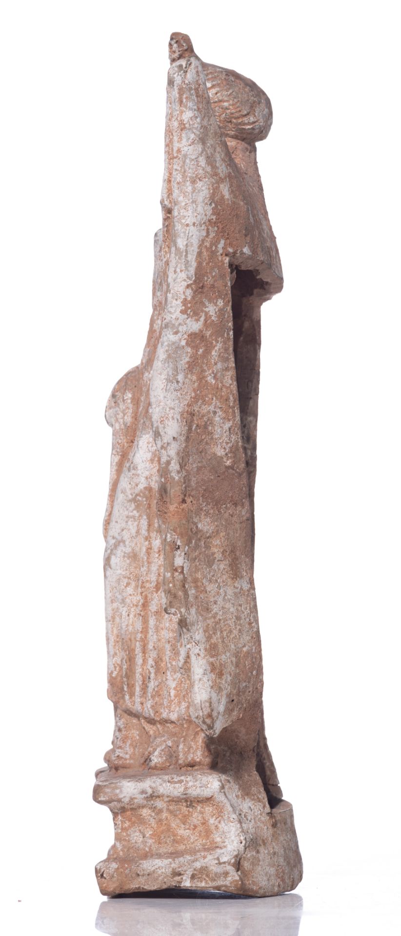 A Hellenistic female terracotta figure (Athena?), H 29,5 cm - Image 2 of 7