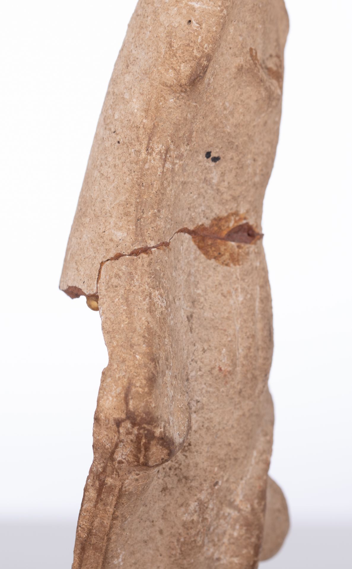 A collection of ancient sculpture fragments, stone and terracotta, 3rdC BC - 3rdC AD, 6,5 - 21,5 cm - Image 23 of 46