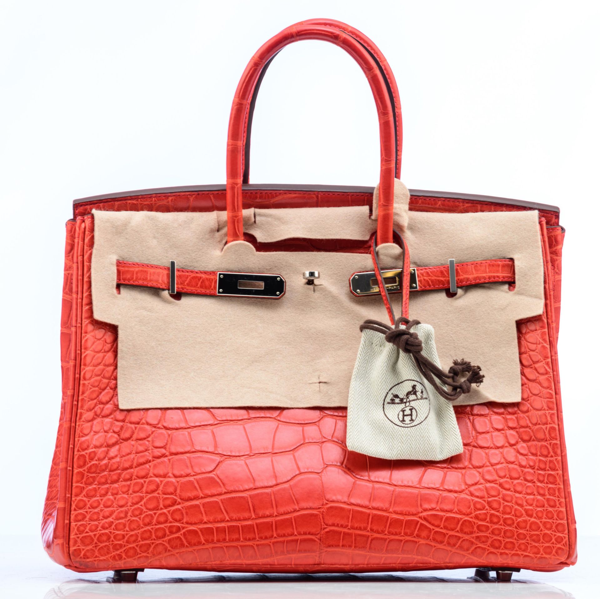 HERMÈS, Birkin 35 handbag, Geranium alligator mississippiensis matte leather, with palladium hardwar - Image 3 of 22