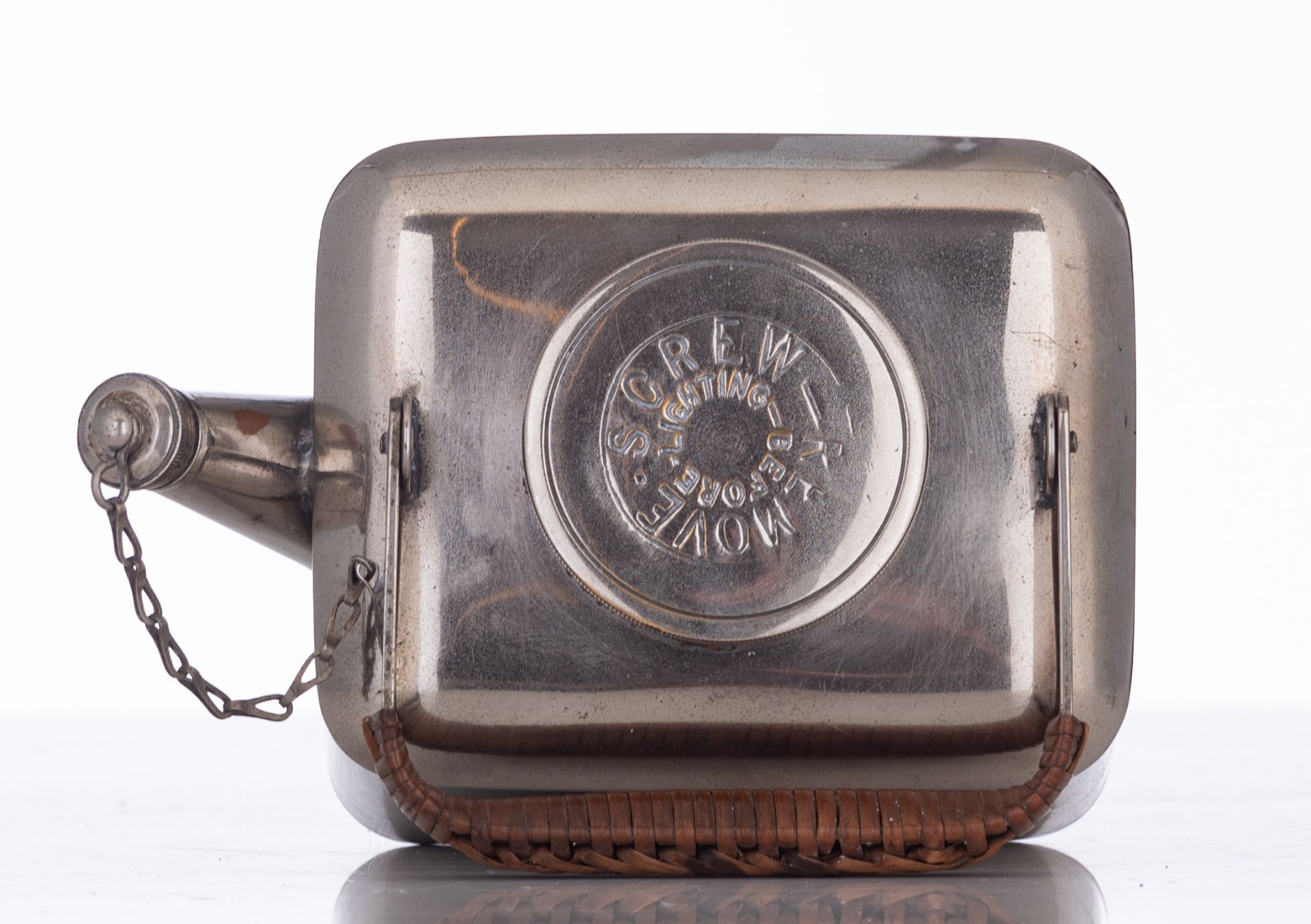 A stylish English 'tea for two' leather picnic hamper, ca. 1920, H 19 - W 33,5 - D 21,5 cm - Image 20 of 22