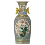 A Chinese famille rose and famille verte vase, paired with handles, late 19thC, H 59,5 cm