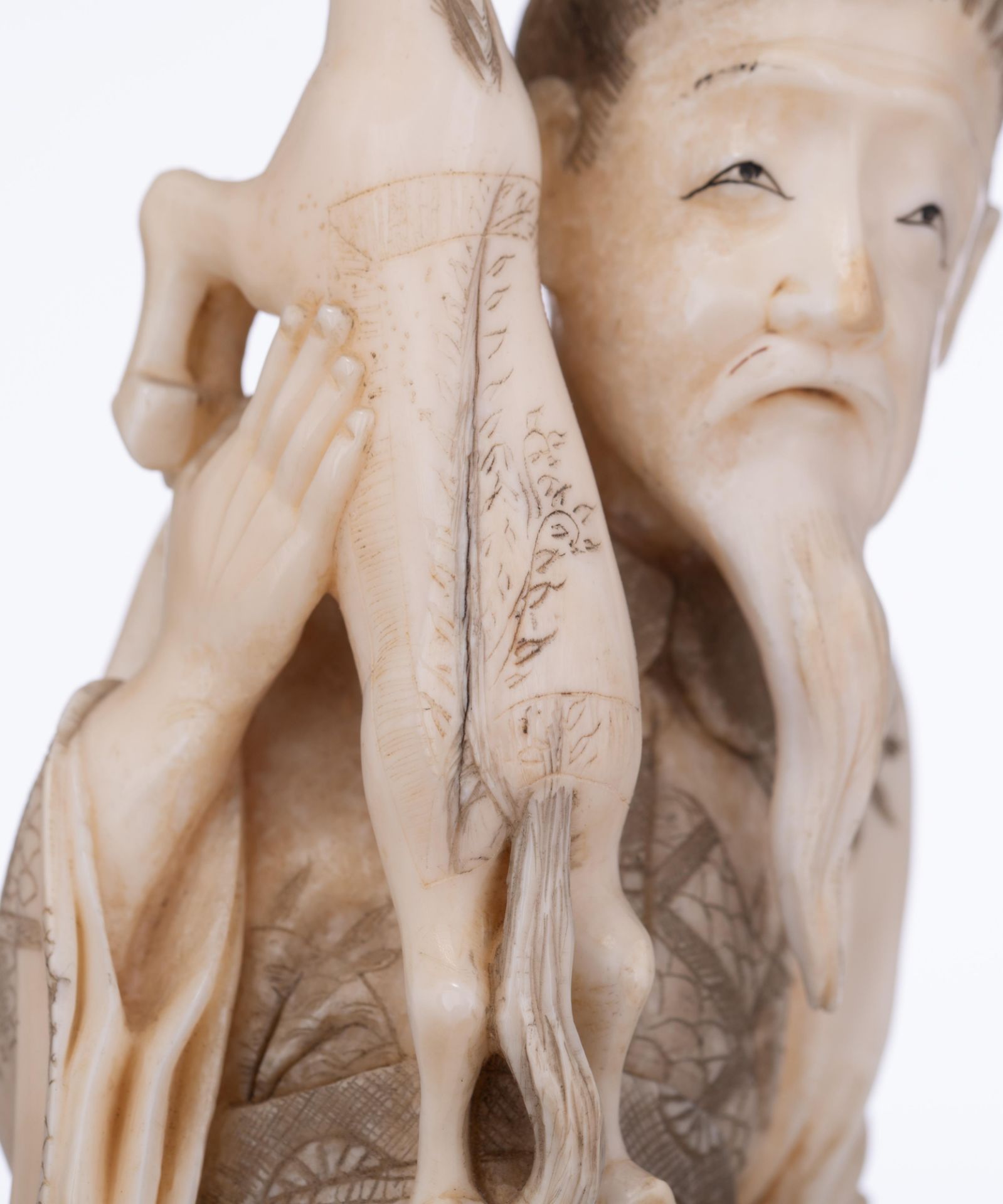 A Japanese Meiji- / Taishô-period ivory okimono, H 36,2 cm - weight c. 1.275 g. - Image 10 of 11