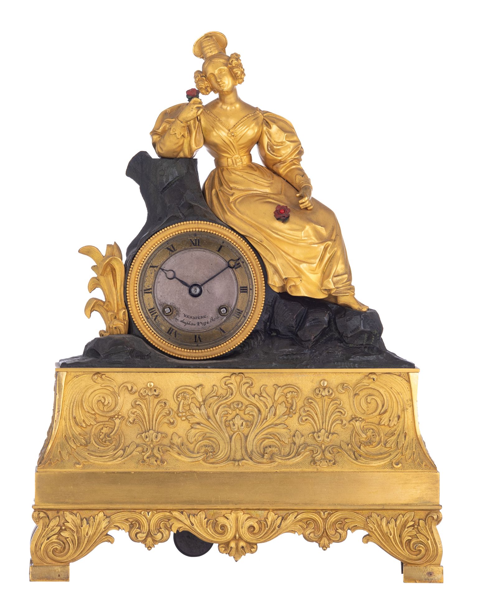 A gilt and patinated bronze Romanticism Louis-Philippe mantle clock, H 36 - W 27 cm