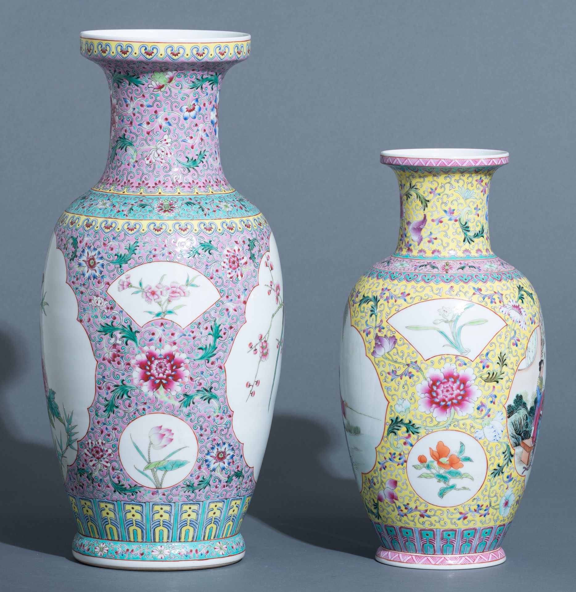A collection of Chinese vases and figures, 20thC, Tallest H 47 cm - Image 13 of 17
