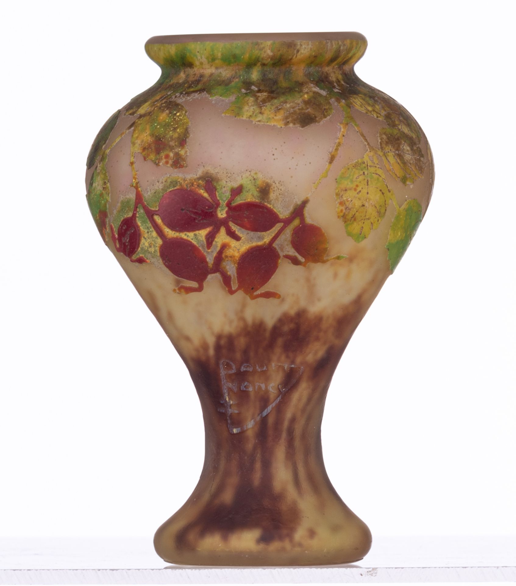 A Daum Nancy signed cameo glass vase, about 1910, H 13,5 cm - Image 2 of 7
