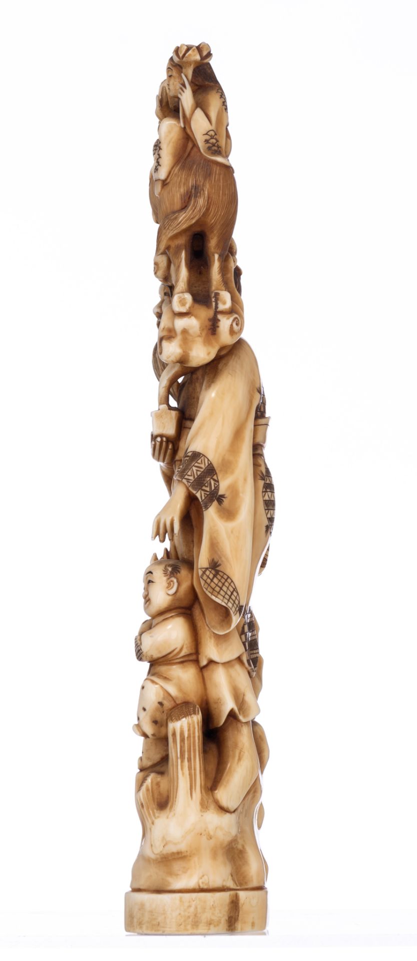 A Japanese Meiji-period ivory okimono, H 29,2 cm - weight c. 675 g. - Image 2 of 8