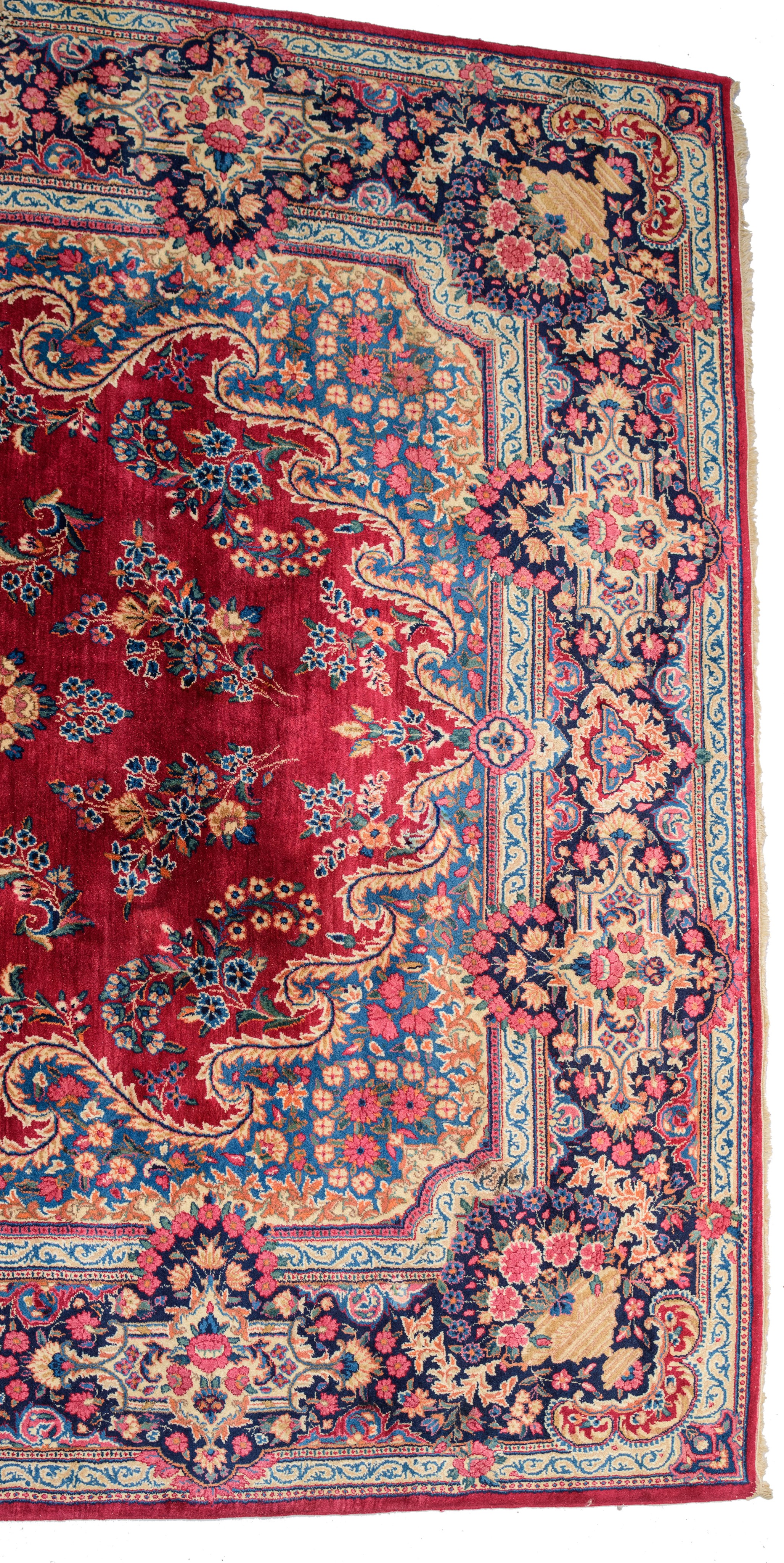 A large Oriental woollen rug, floral decorated, signed, 360 x 260 cm - Image 9 of 9