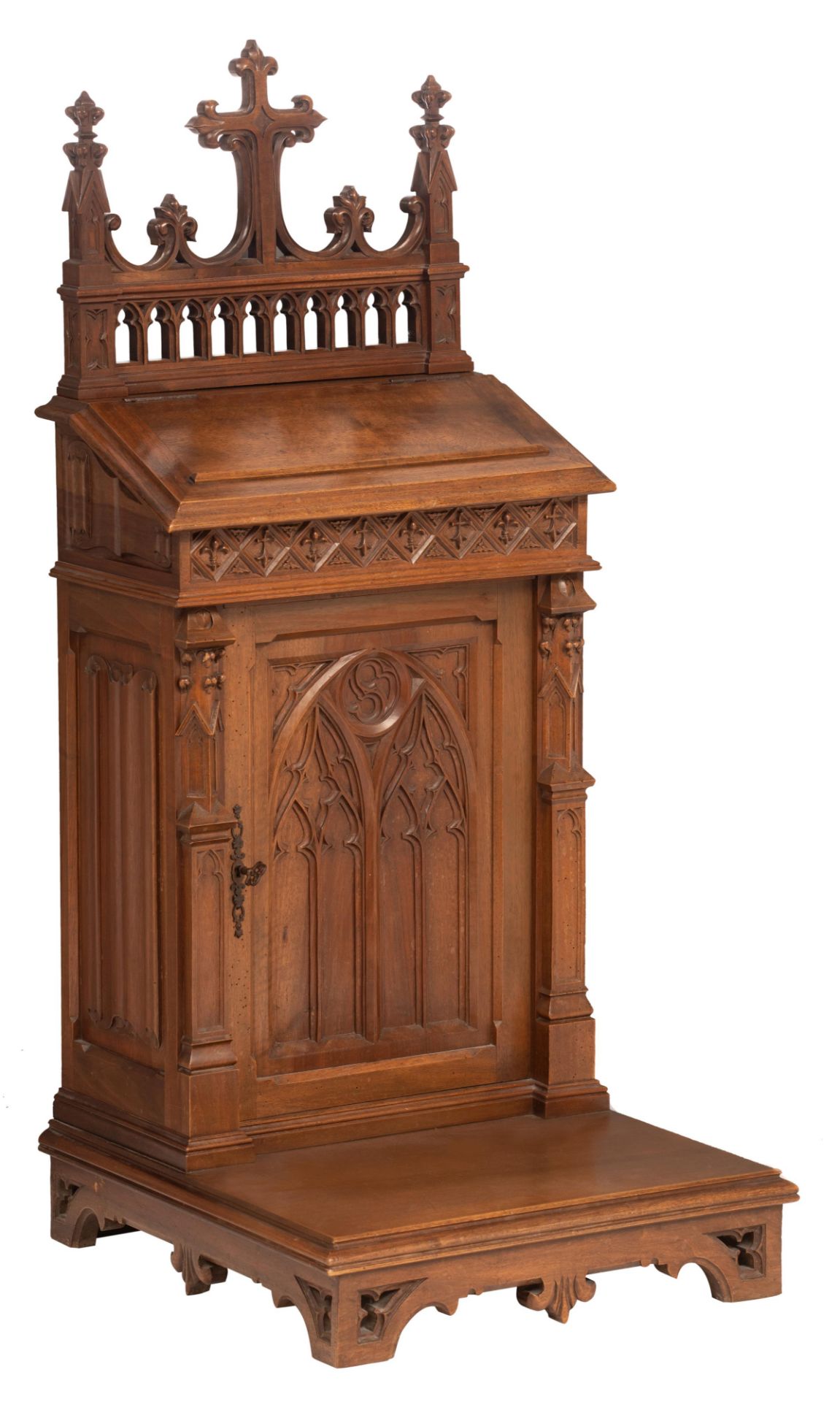 A Gothic revival walnut and oak prayers bench, H 116 - W 52 - D 56 cm