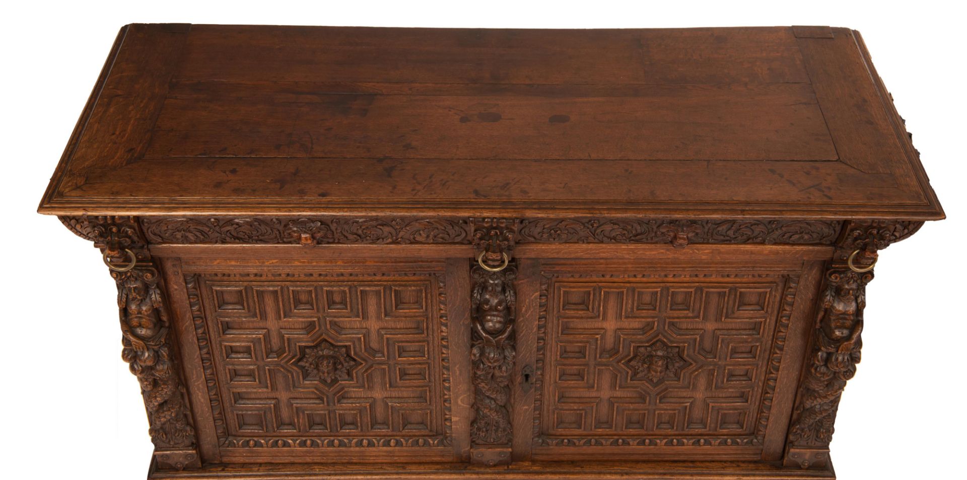 A Flemish cupboard 'bahut', 17thC and later, H 117,5 - W 181 - D 72,5 cm - Image 5 of 12