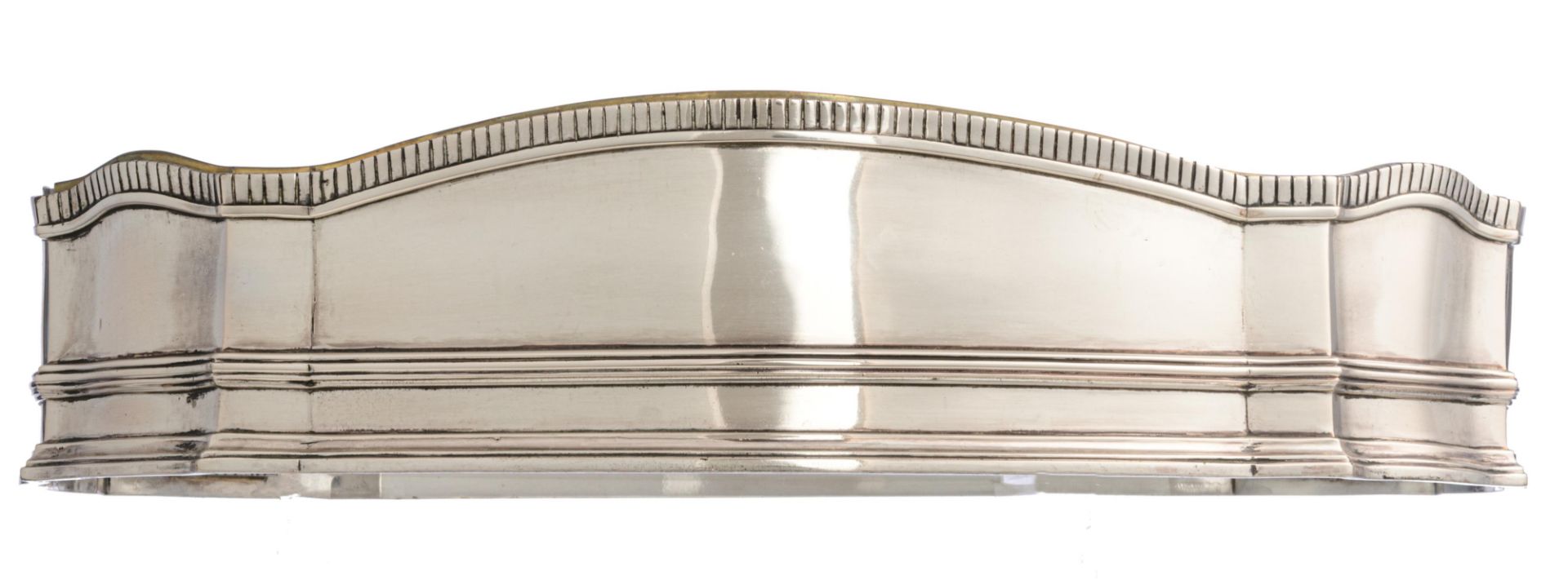 A Belgian silver centrepiece planter, W 40,5 cm - Weight silver c. 1.470 g. - Image 7 of 9