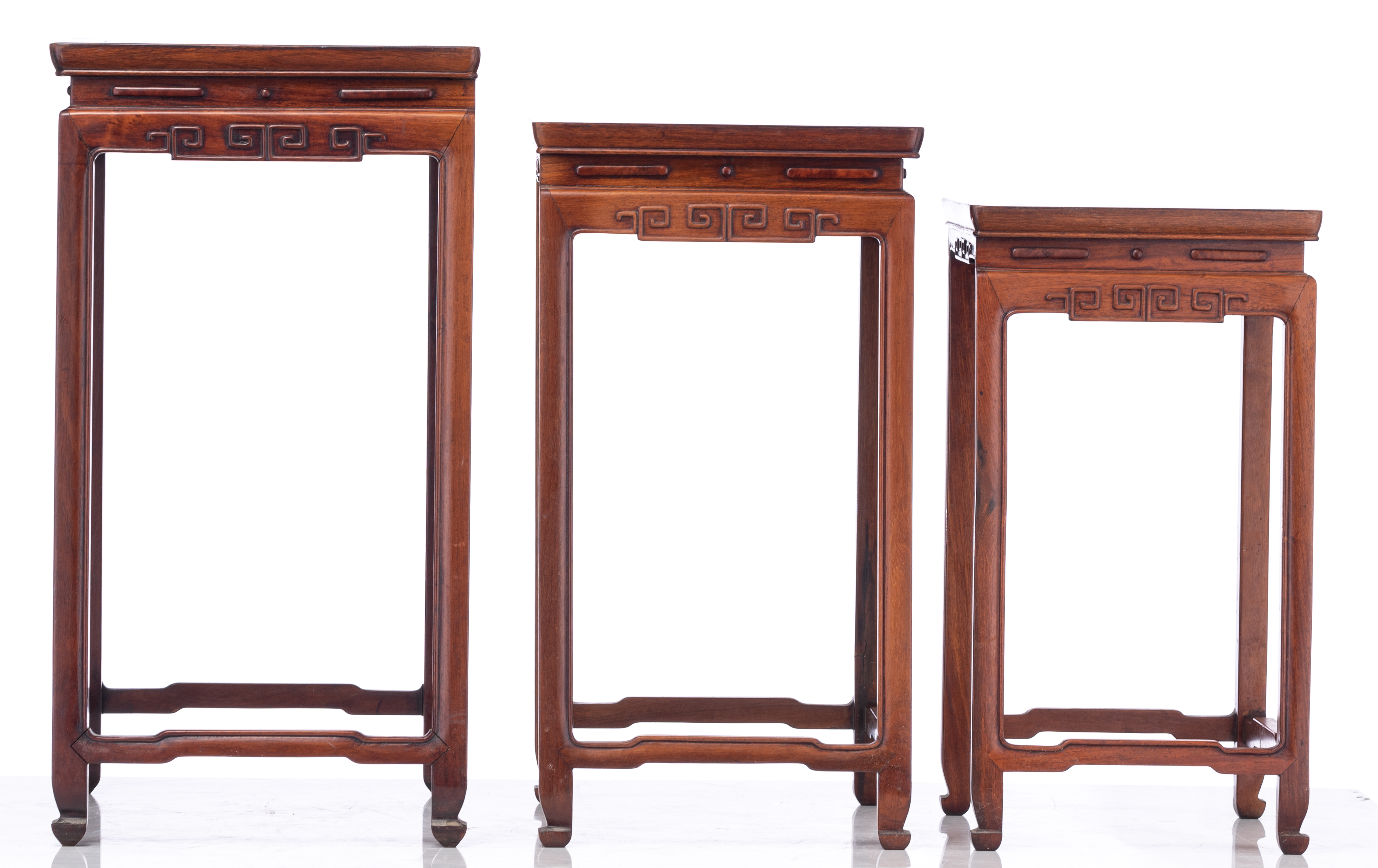 A set of three Chinese nesting tables, H 53,5 - 66,5 cm - Image 3 of 7
