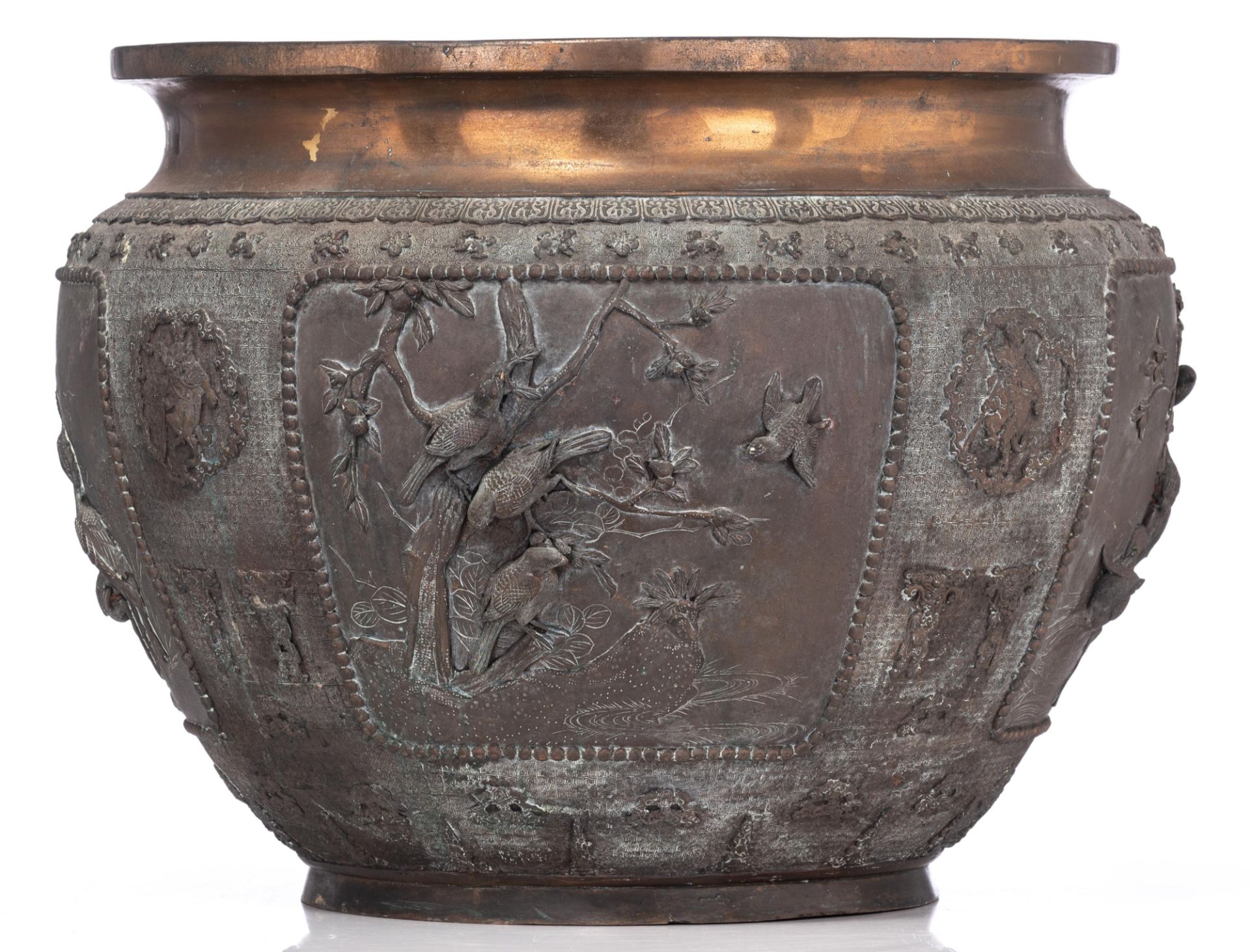 A Japanese bronze planter, Meiji period, H 45,8 - W 61 cm - Image 7 of 16