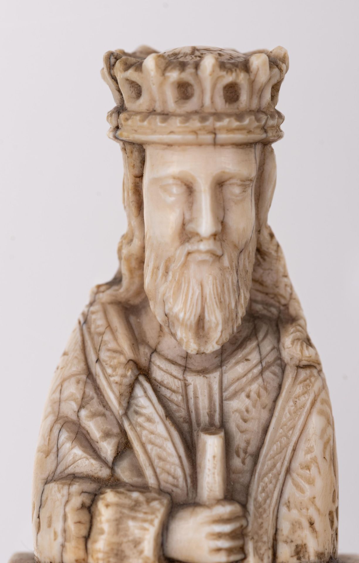 A rare series of twelve ivory profile portraits of Roman emperors, late 18thC / early 19thC, H 7,2 - - Image 33 of 36