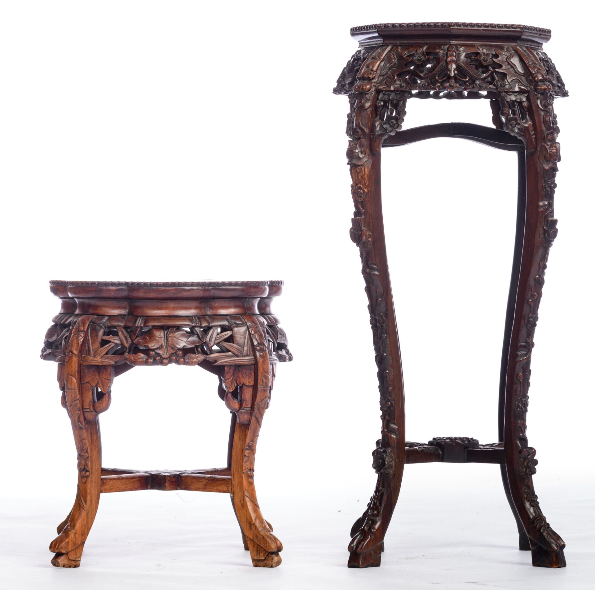 Two Chinese richly carved exotic hardwood stands, H 48 - 91 - W 40 - 42 cm - Image 5 of 7