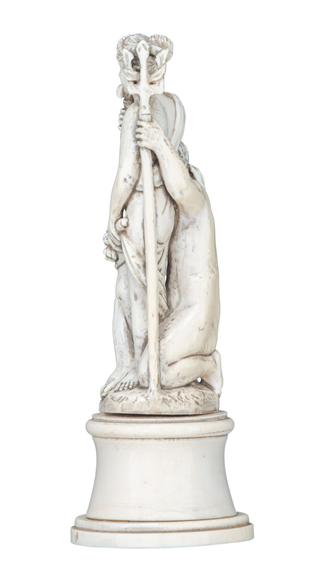 A second half of the19thC Dieppe or Paris mythological ivory group depicting Neptune & Flora, H 22,4 - Image 2 of 13