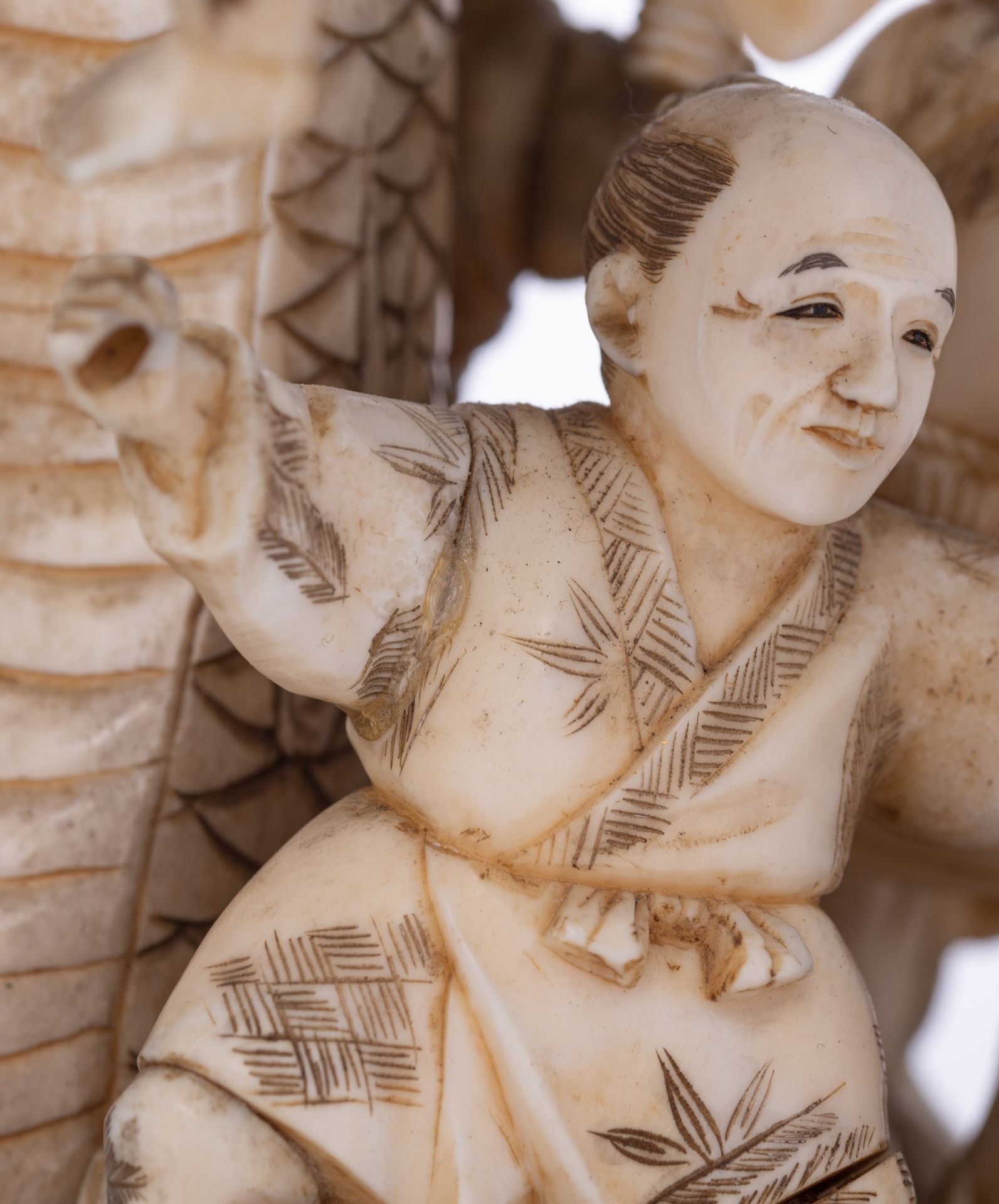 A Japanese Meiji-period ivory okimono, H 31 cm - weight c. 1.940 g. - Image 21 of 21