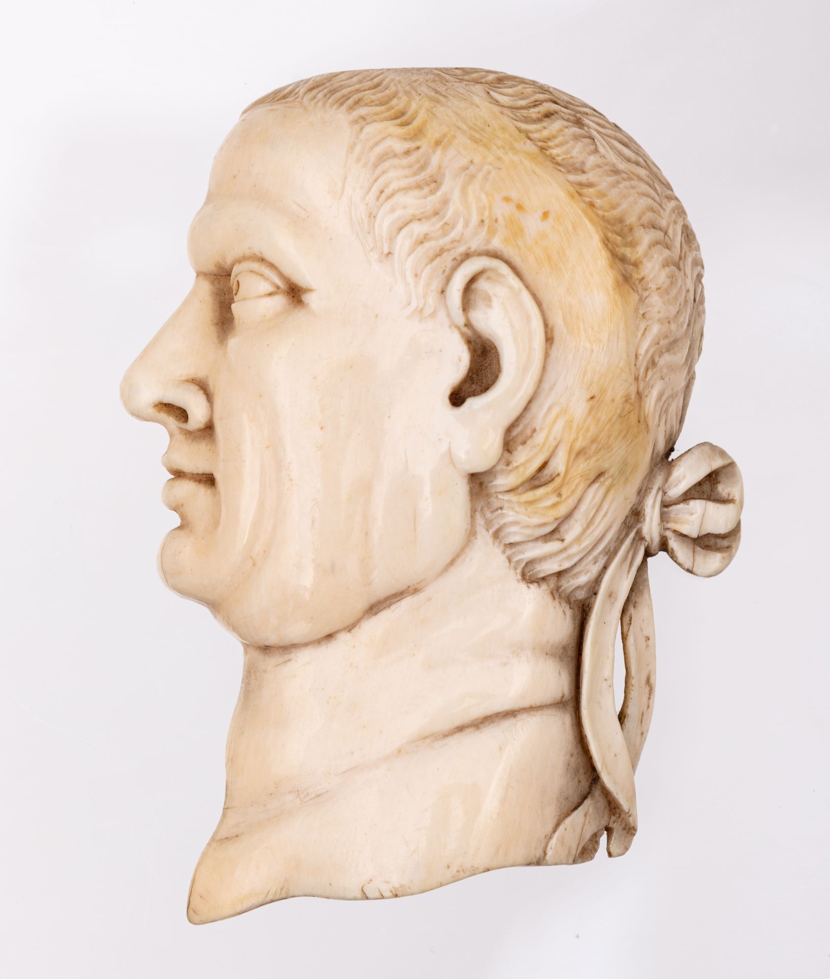 A rare series of twelve ivory profile portraits of Roman emperors, late 18thC / early 19thC, H 7,2 - - Image 27 of 36