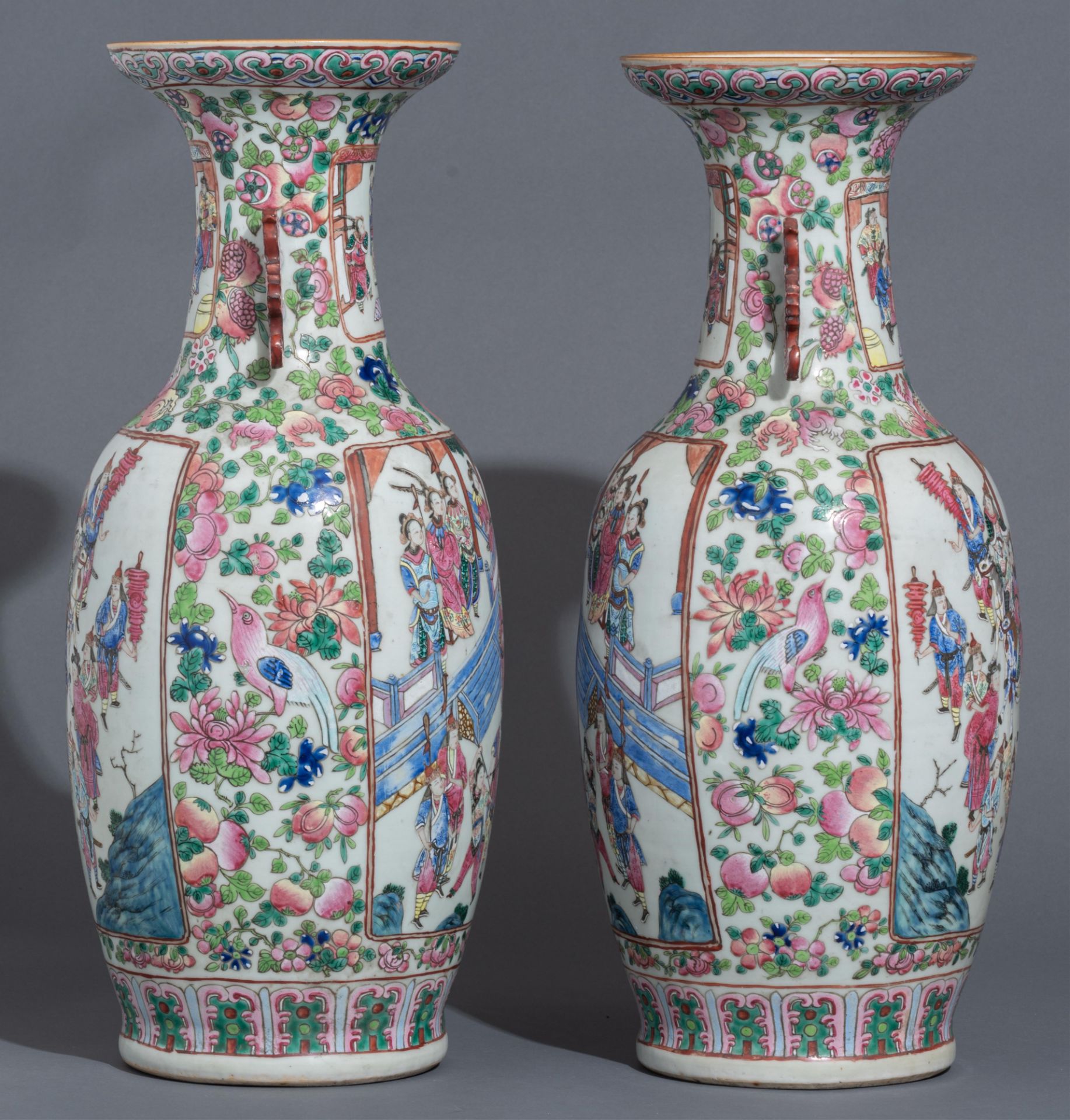 A pair of Chinese famille rose 'General Yang and Mu Guiying' vases, 19thC, H 62,5 cm - Image 4 of 6