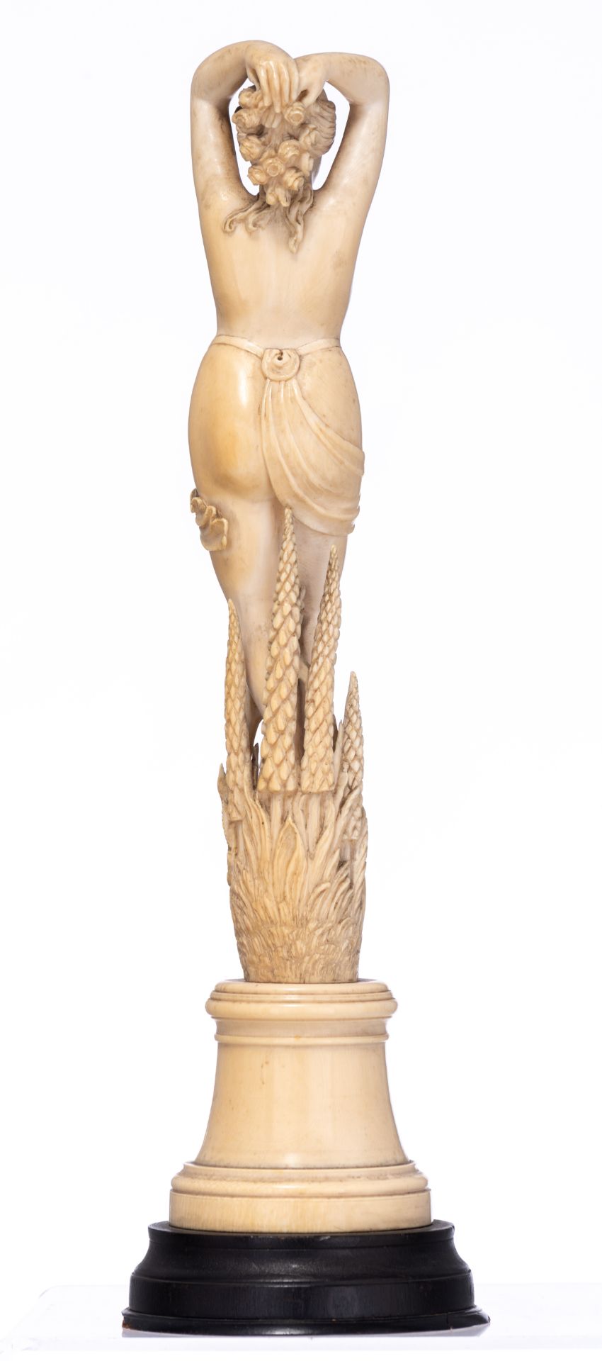 A 19thC Dieppe or Paris ivory standing female nude depicting Flora, H (wooden base incl.) 38,8 cm - - Image 2 of 10