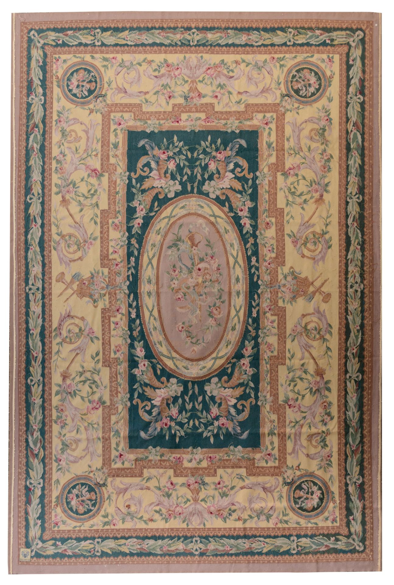 A large Aubusson rug, 553 x 370 cm - Image 2 of 9