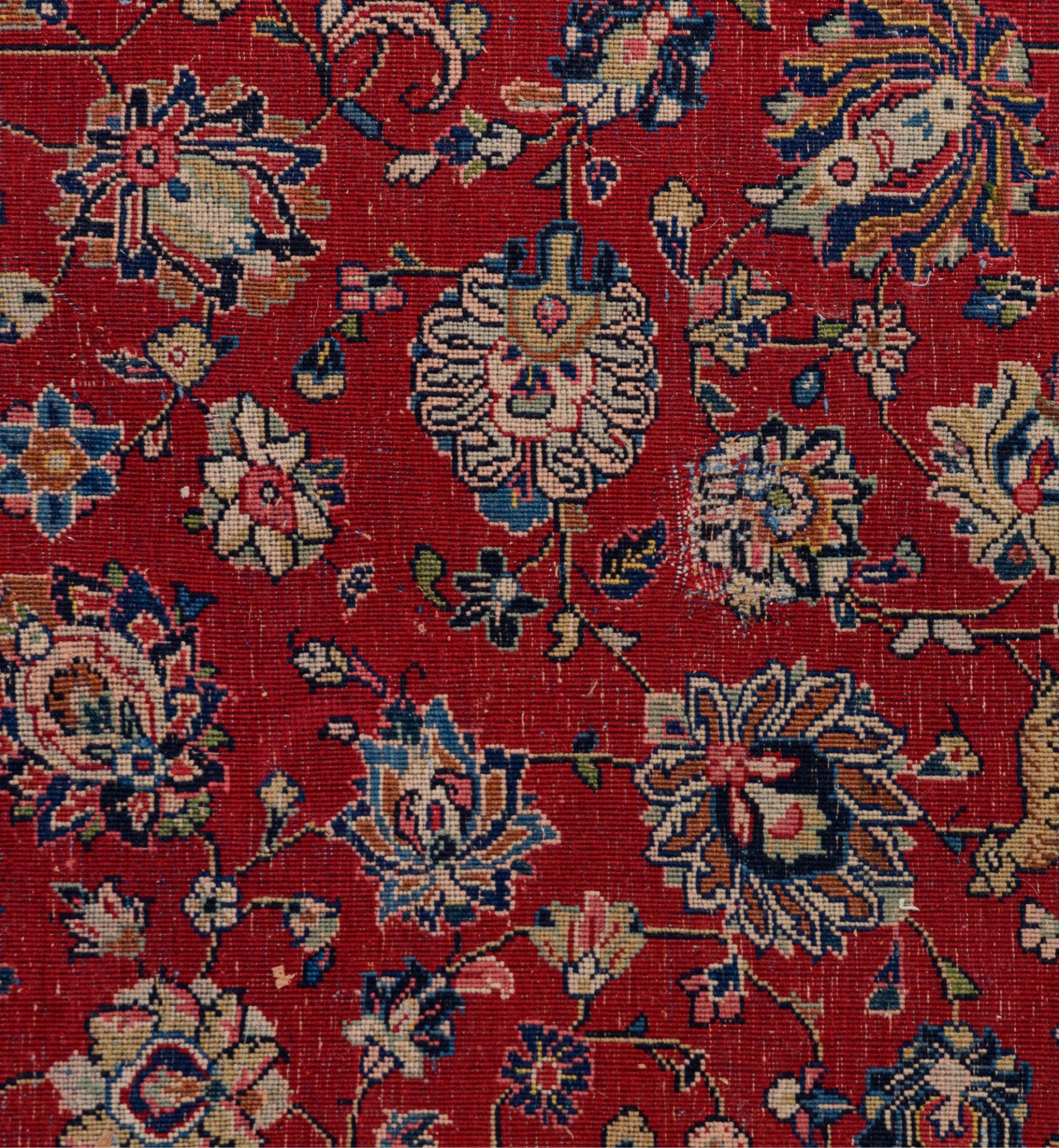 A large Oriental Sarourg carpet, floral decorated with leopards and deers, 297 cm x 378 cm - Image 7 of 7