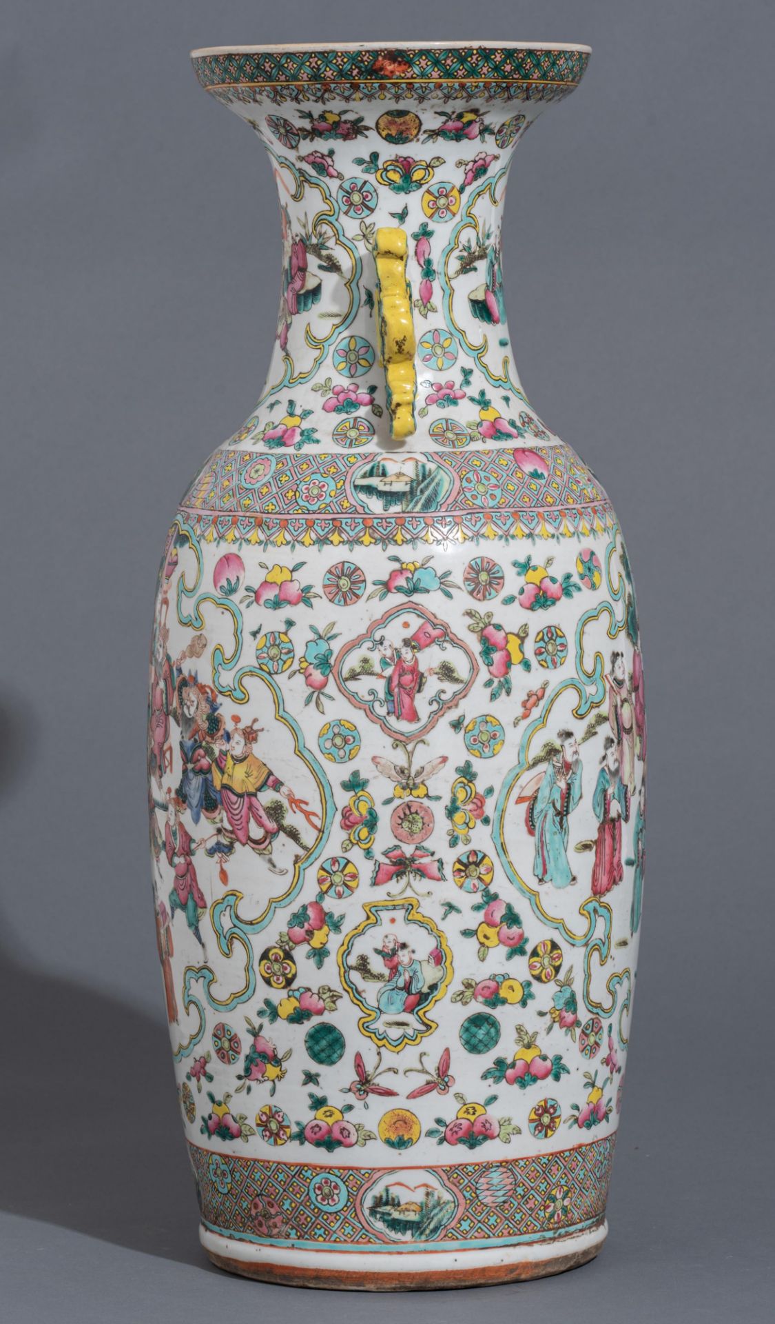 A Chinese famille rose vase, paired with Lingzhi handles, 19thC, H 58 cm - Image 4 of 10