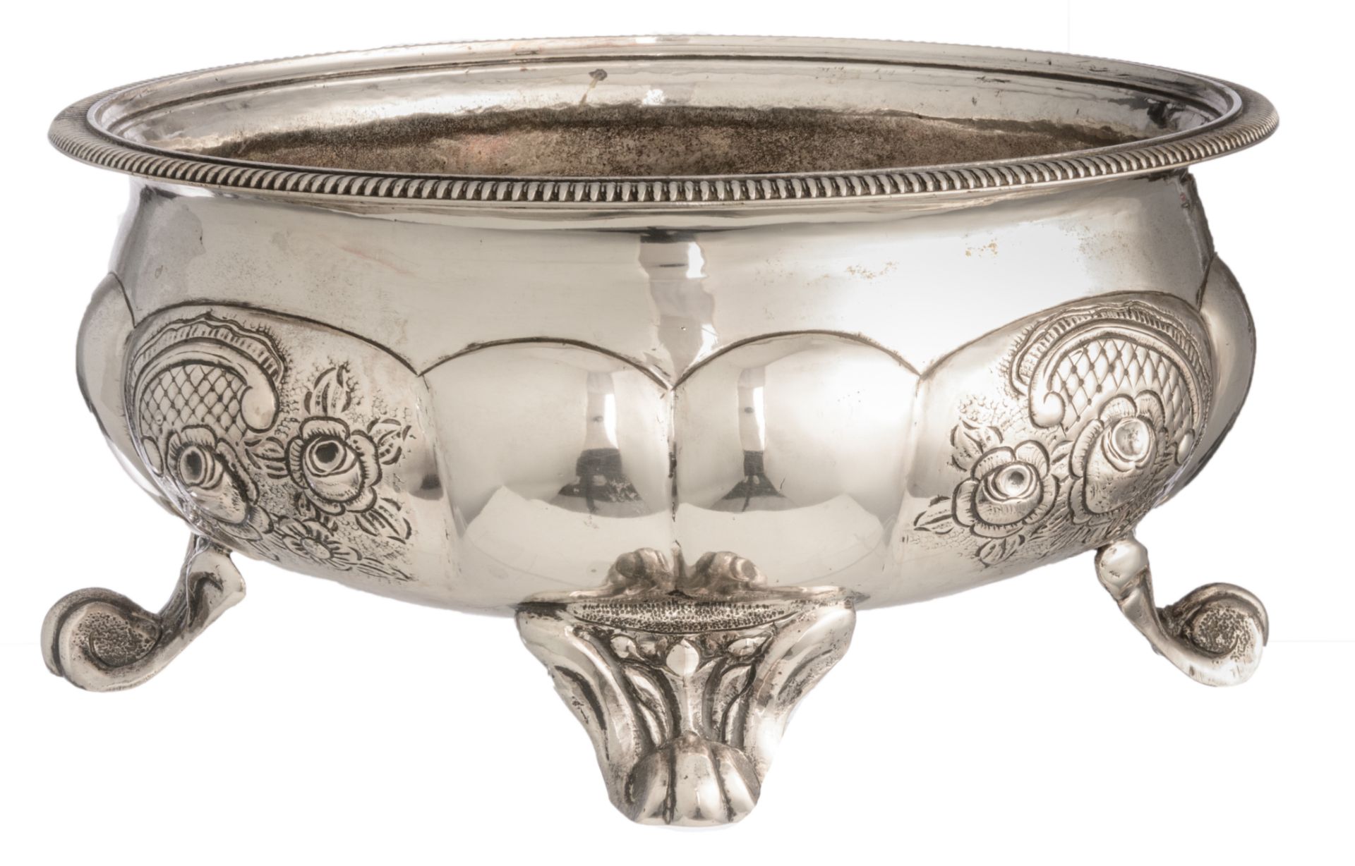 A 19thC Austro-Hungarian silver planter, Ø on top 24,4 cm - weight c. 1.380 g. - Image 3 of 6