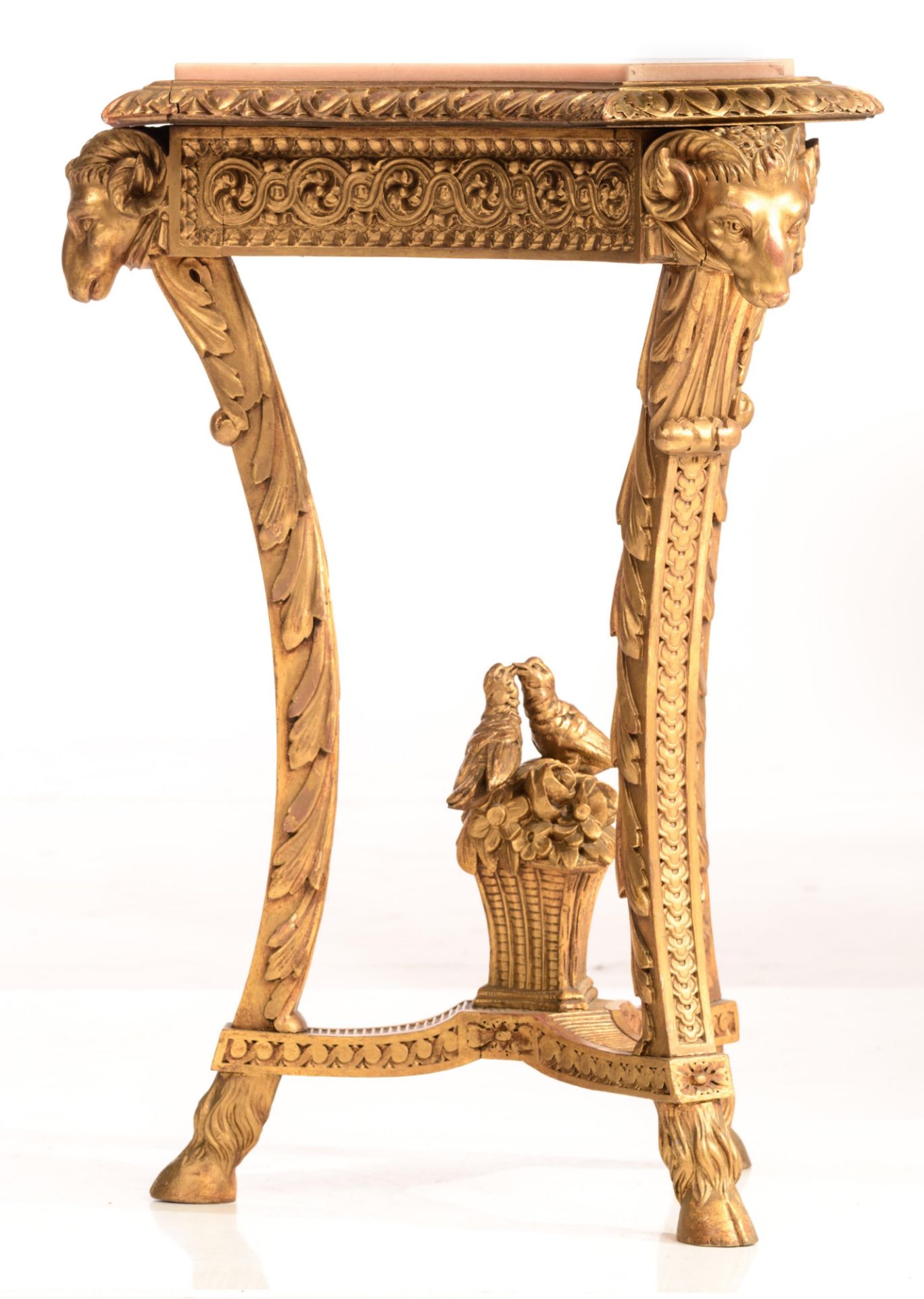 A Louis XVI style carved and giltwood gueridon, H 75 - W 57 - D 53 cm - Image 3 of 9