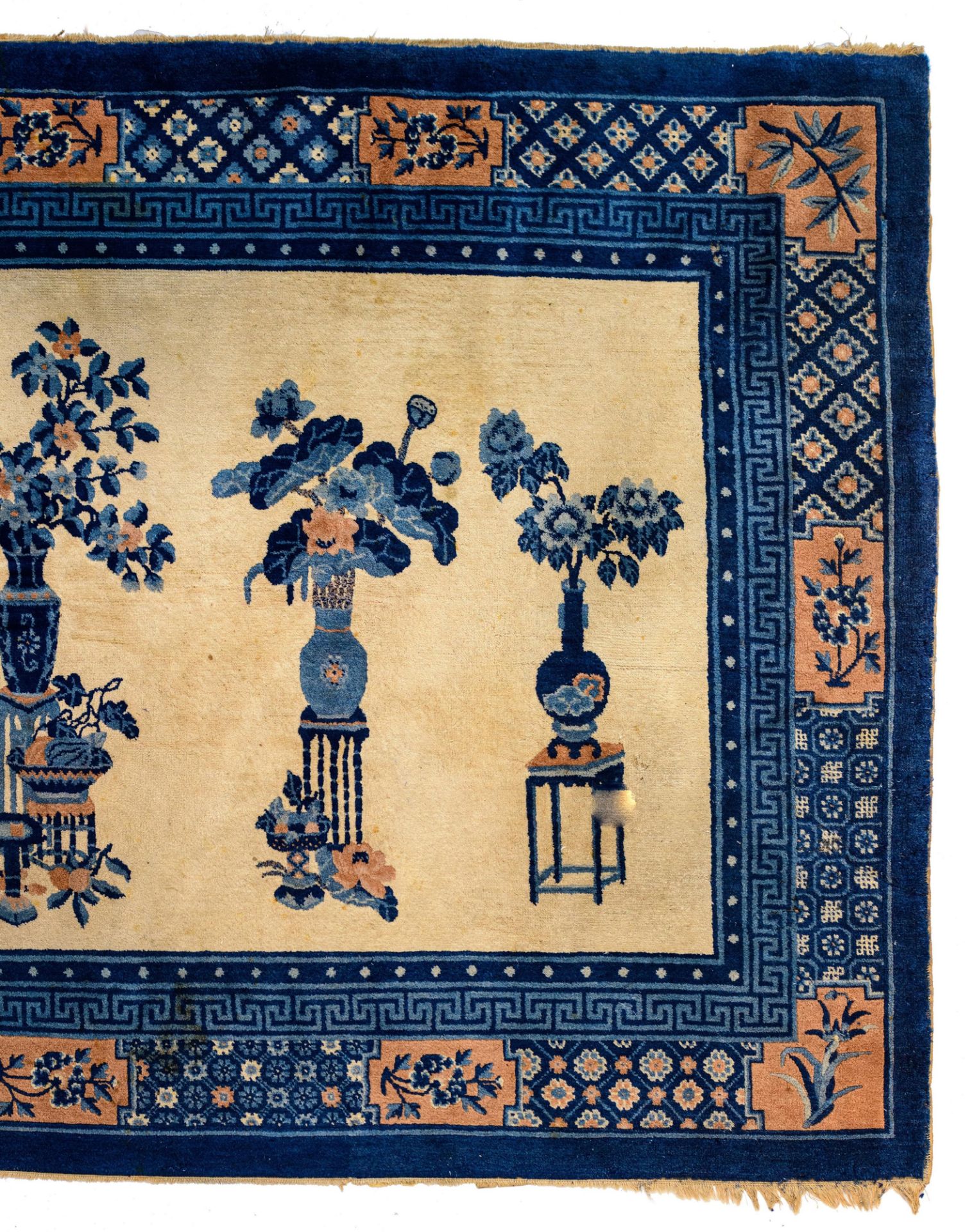 A Chinese rug, decorated with flower vases, 170 x 274 cm - Image 6 of 6