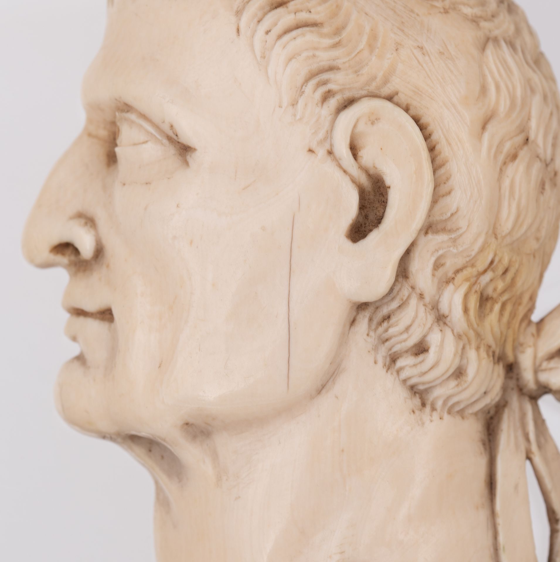 A rare series of twelve ivory profile portraits of Roman emperors, late 18thC / early 19thC, H 7,2 - - Image 21 of 36