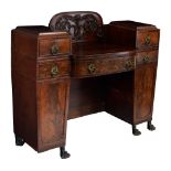 A Victorian mahogany veneered pedestal sideboard, late 19thC, H 128 - W 150 - D 60,5 cm