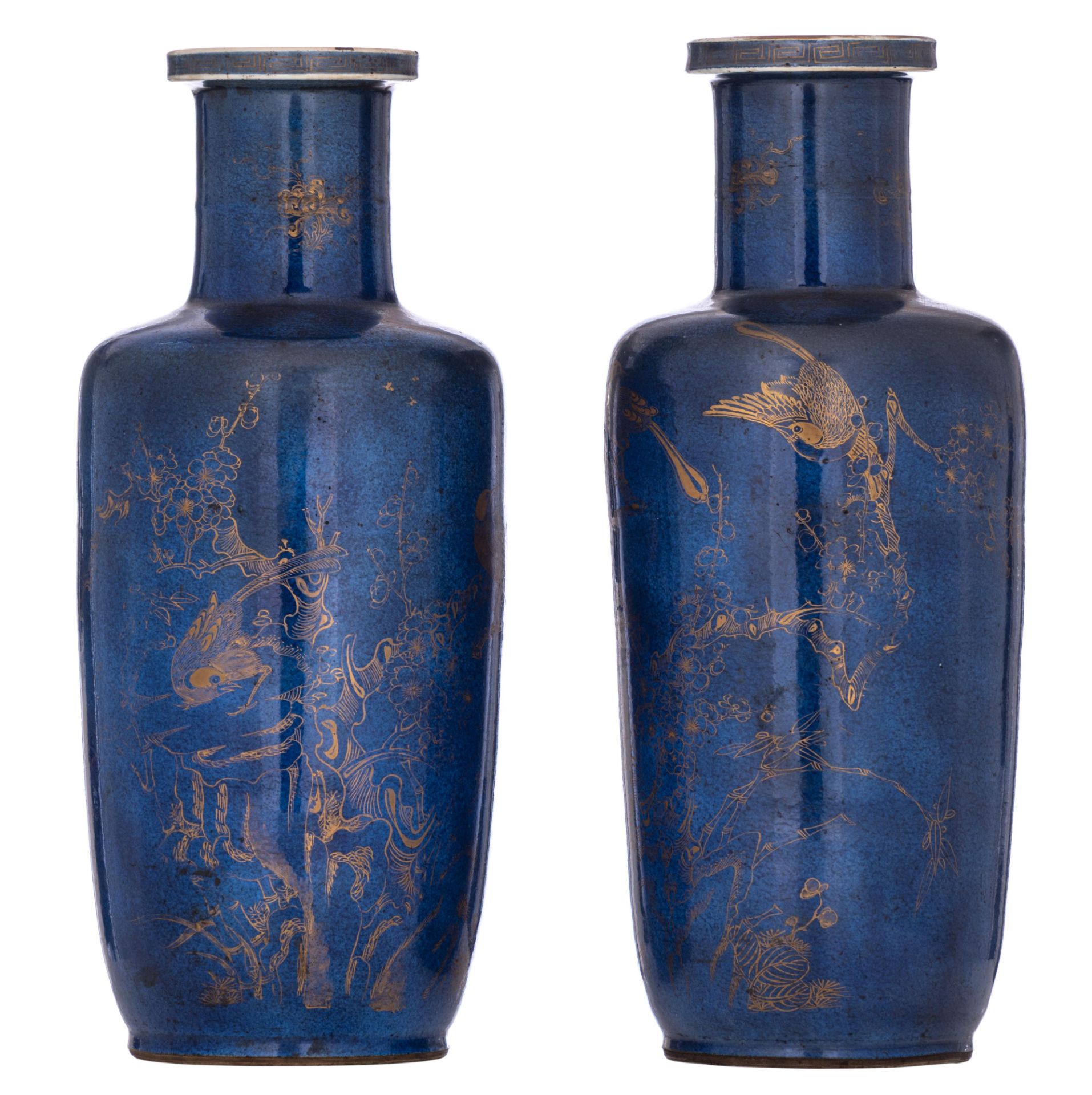 A pair of Chinese powder blue ground and gilt rouleau vases, 18thC, H 45,5 cm