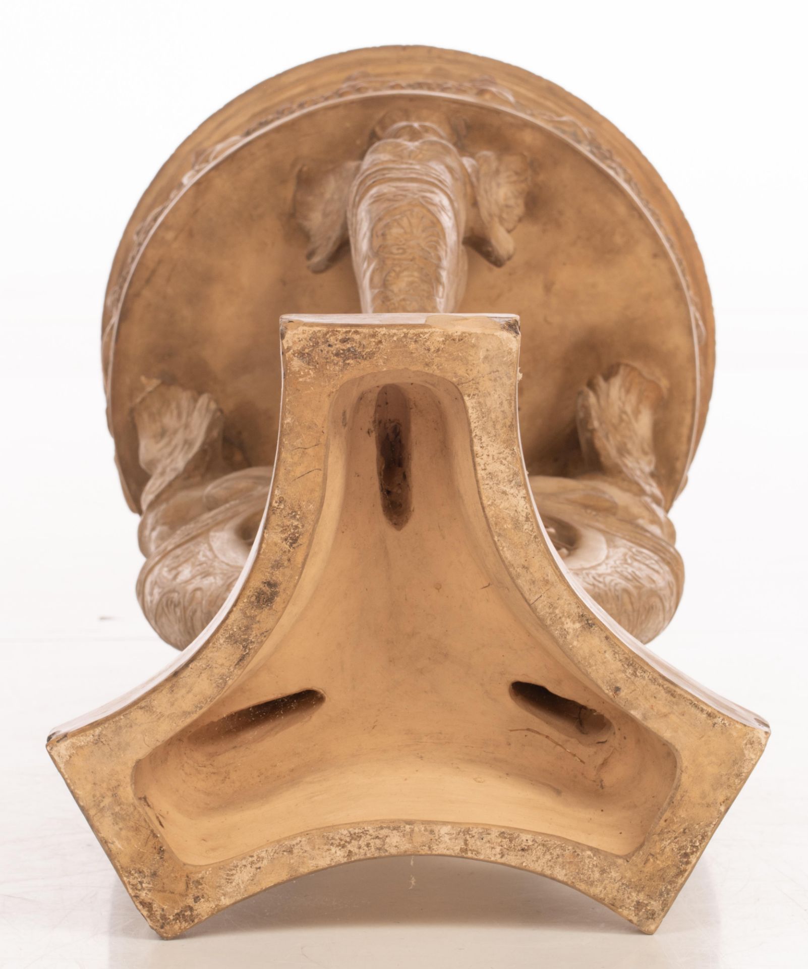 An Empire style patinated terracotta jardinière, H 90 - ø 36,5 cm - Image 6 of 17