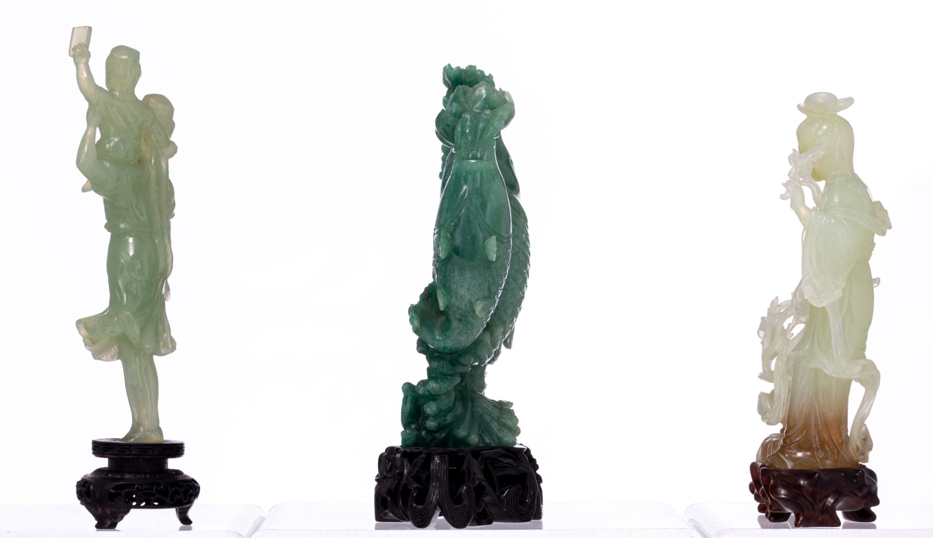 A collection of Chinese semi-precious stone figures, some late Qing,Tallest H 19,5 cm - Image 2 of 14